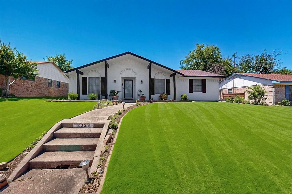 Property Photo: 2329 Greenhill Drive TX 75150