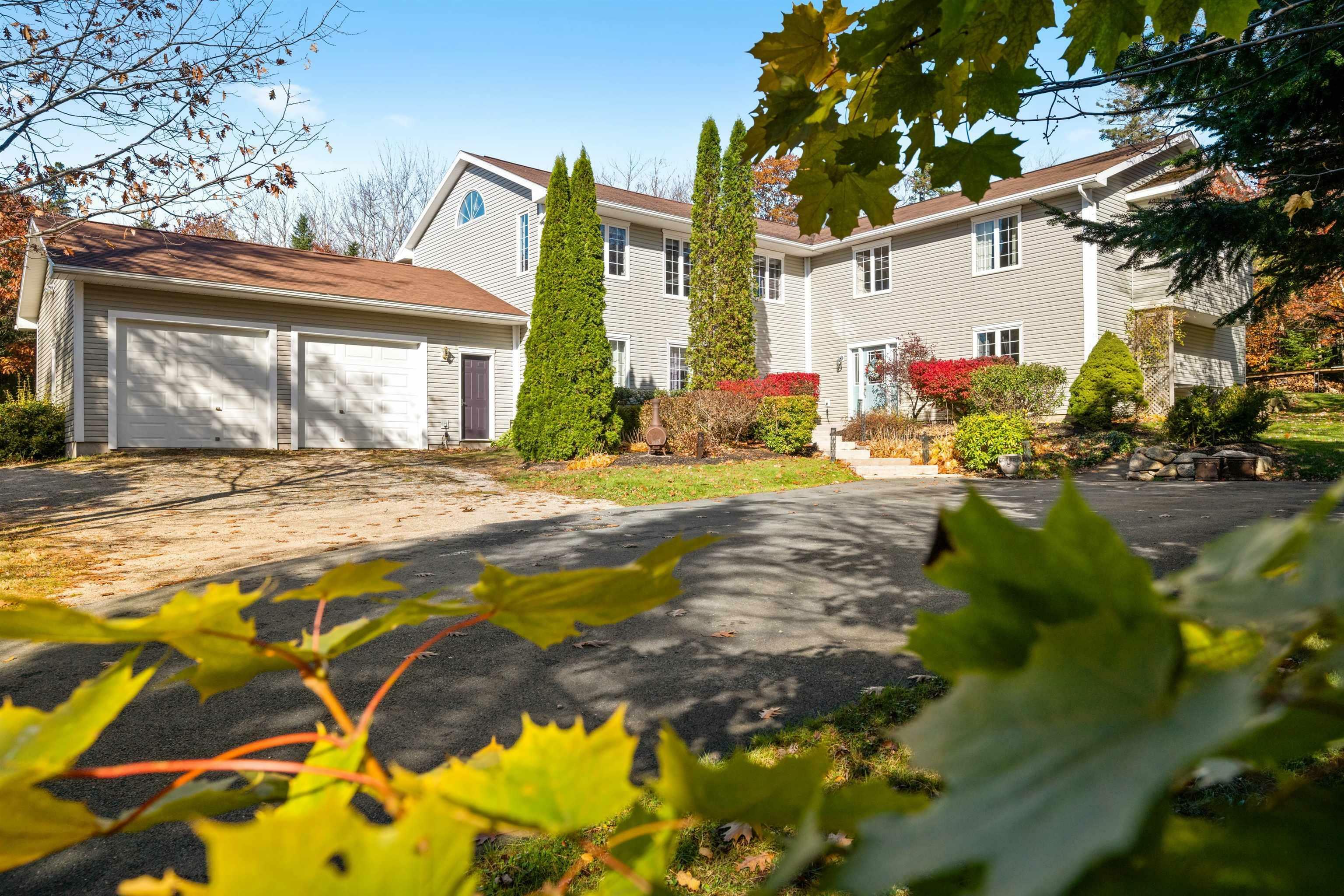 Property Photo:  6 Sherwood Drive  NS B3Z 1G9 