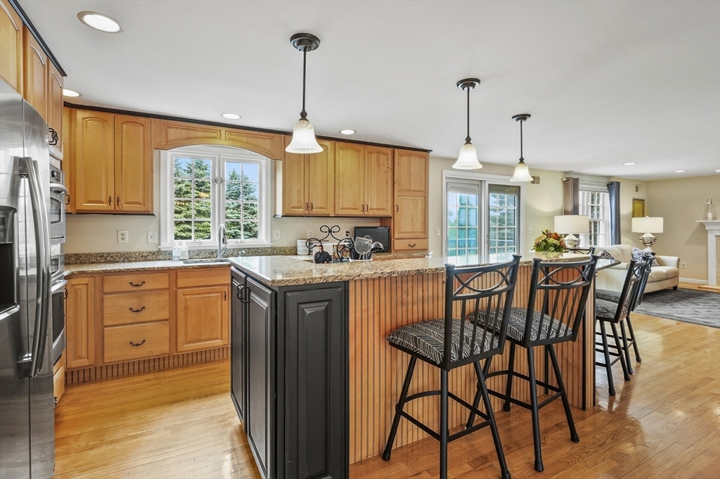 Property Photo:  19 Wachusett Circle  MA 01545 