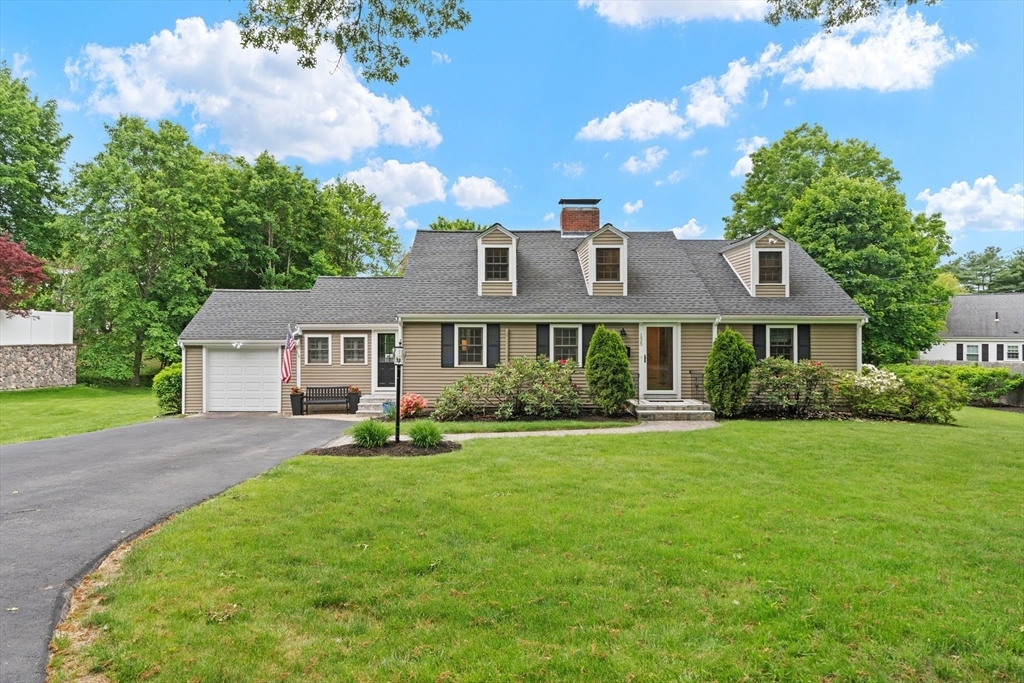 Property Photo: 135 Elm St MA 02090