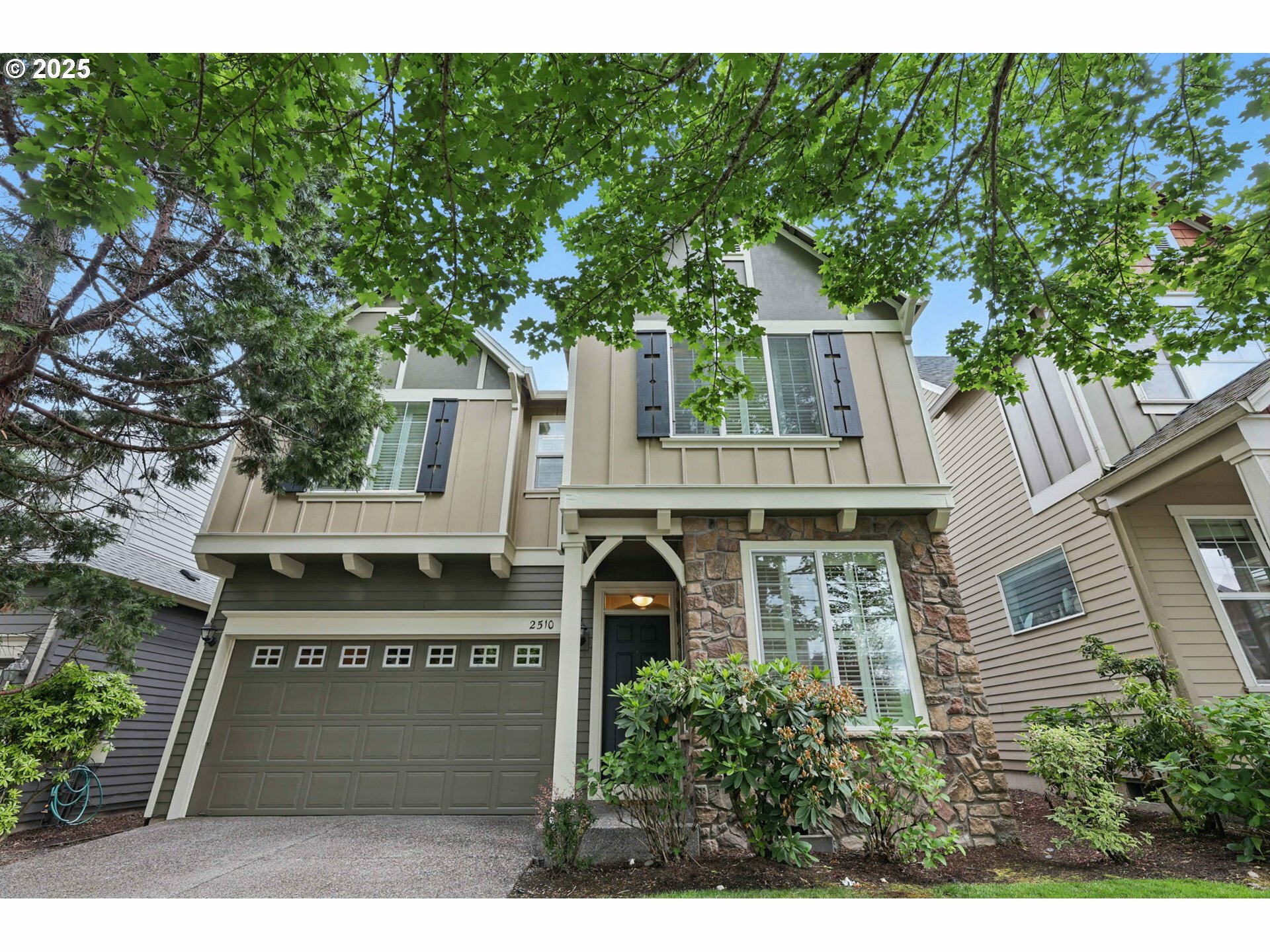 2510 NW Rogue Valley Ter  Beaverton OR 97006 photo