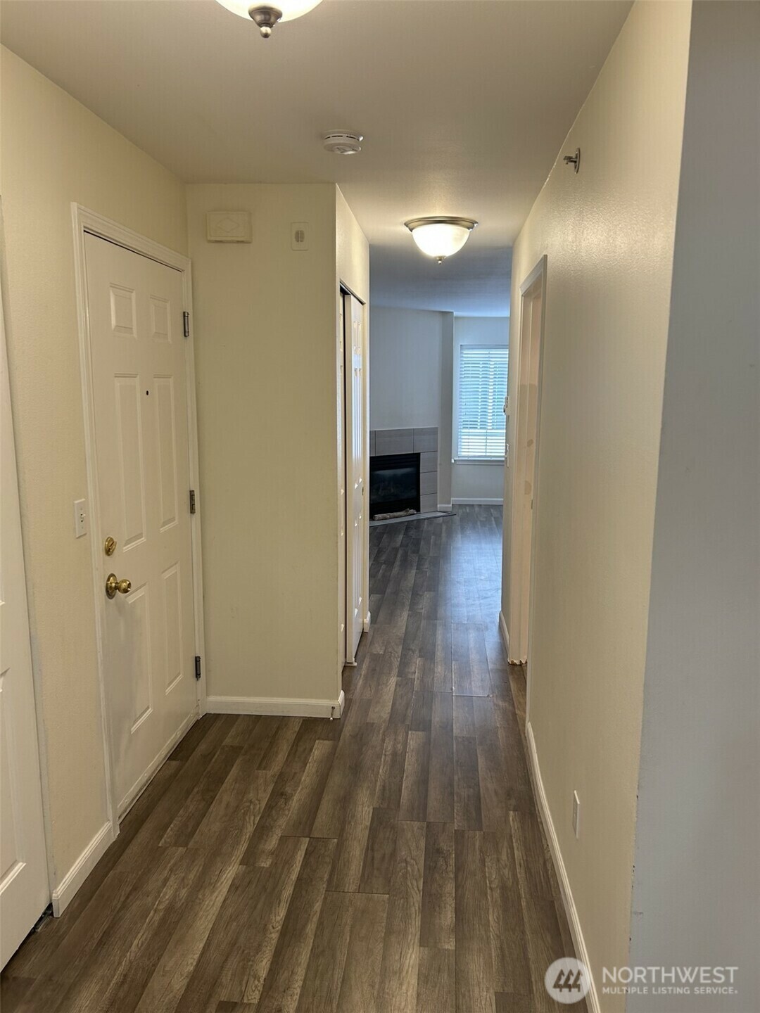 Property Photo: 1255 NE 152nd Street WA 98155