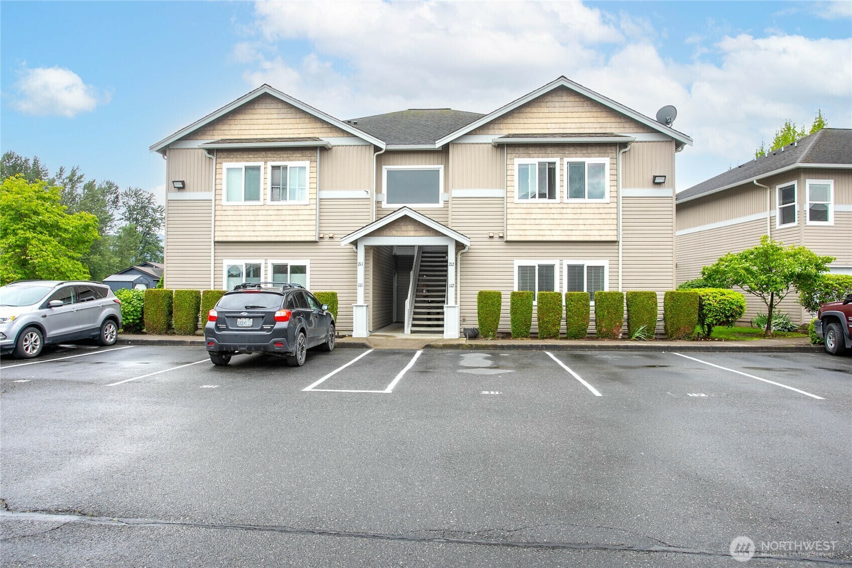 Property Photo: 1305 Boon Street 112 WA 98295