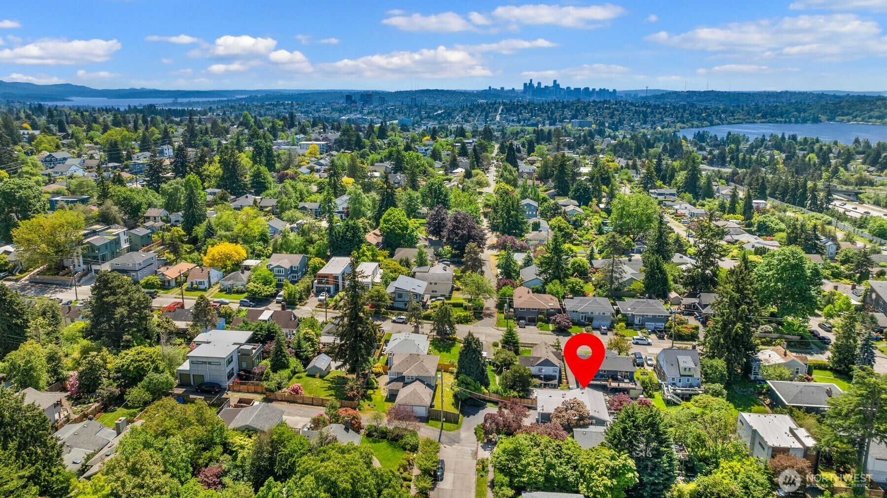 Property Photo: 9011 Latona Avenue NE WA 98115