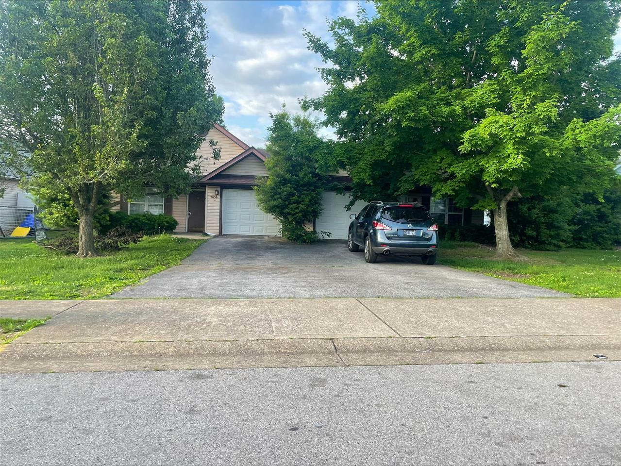 Property Photo:  2050 Salisbury Drive  KY 42101 