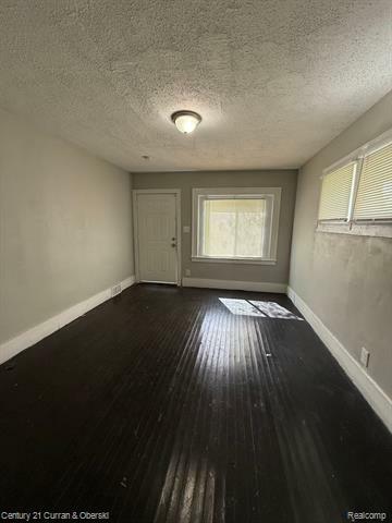 Property Photo: 15904 Muirland Street MI 48238