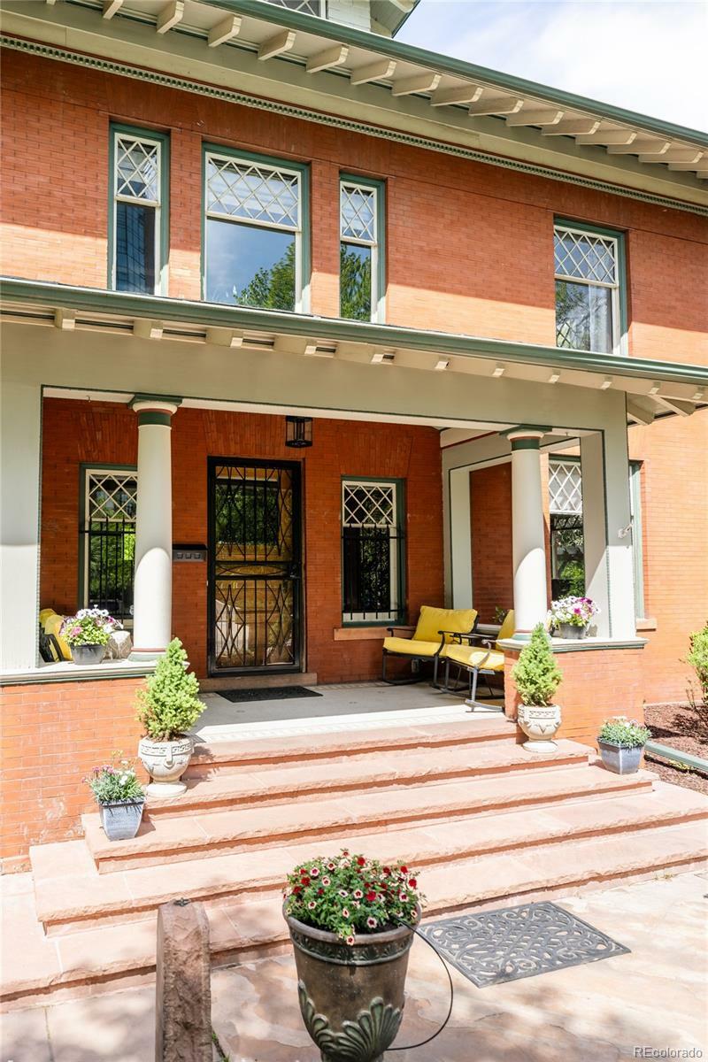 Property Photo: 1275 N Franklin Street CO 80218