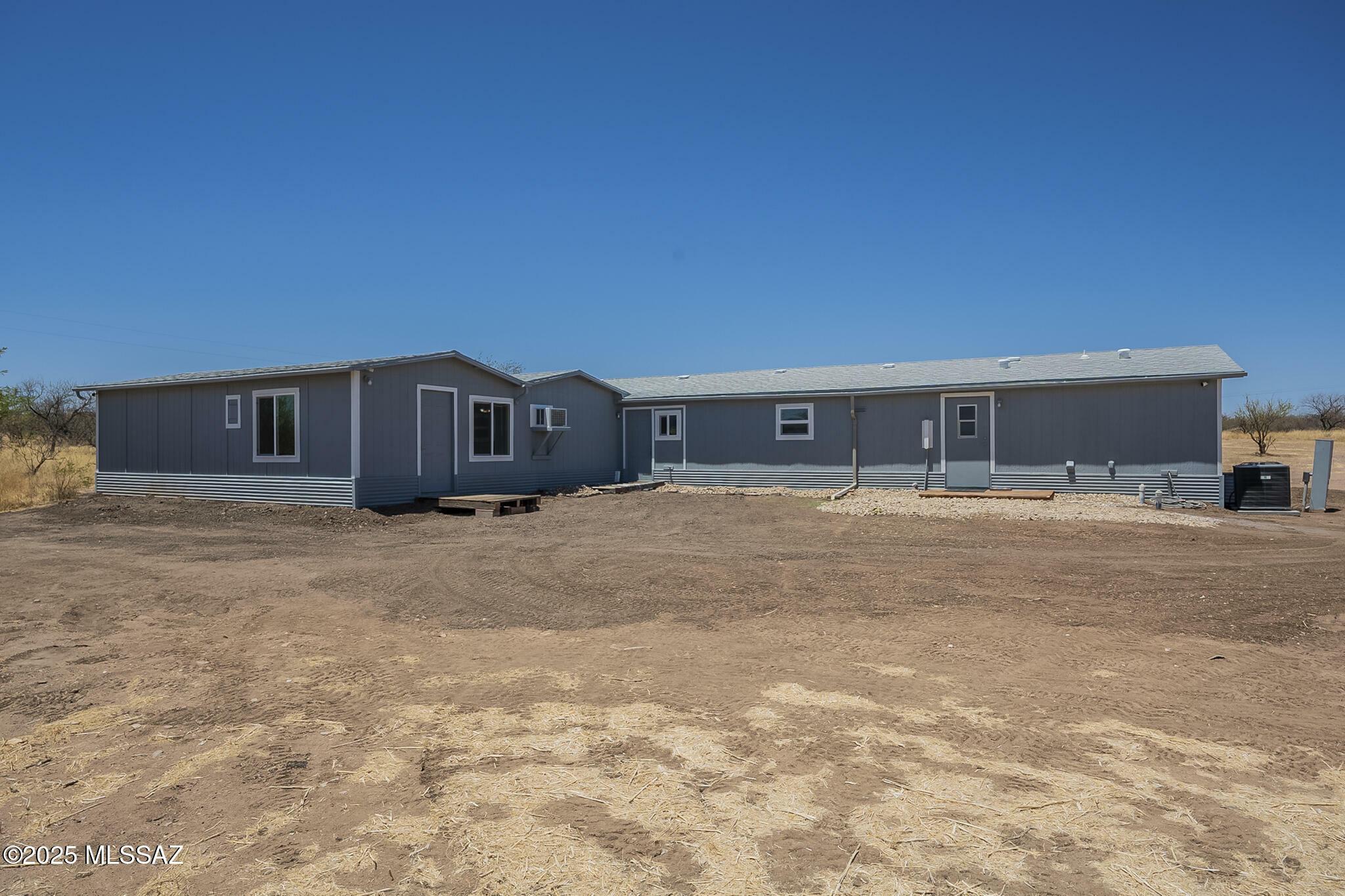 Property Photo: 16155 W Ili Teka Road AZ 85601