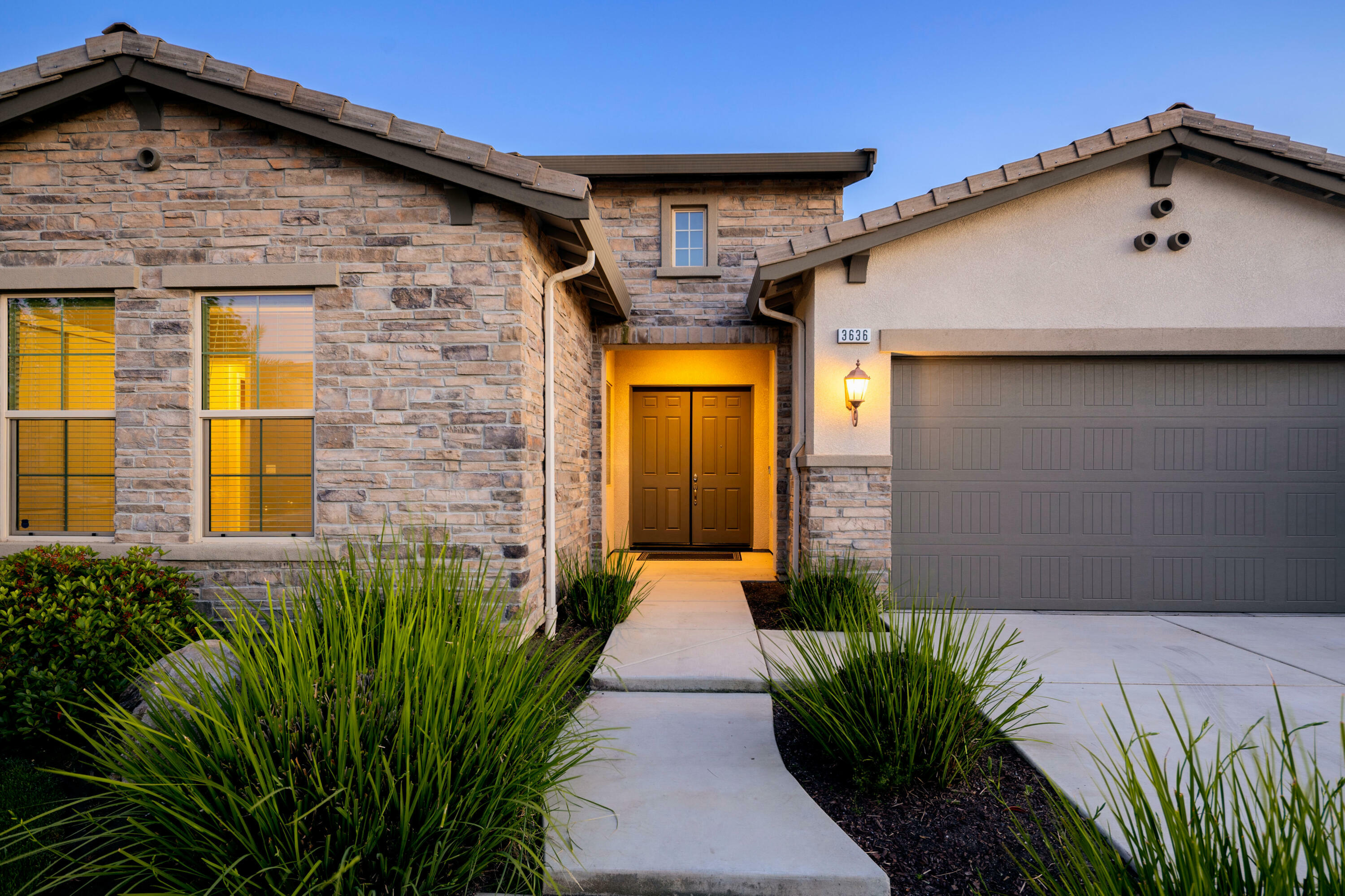 3636 Elberta Circle  Dinuba CA 93618 photo