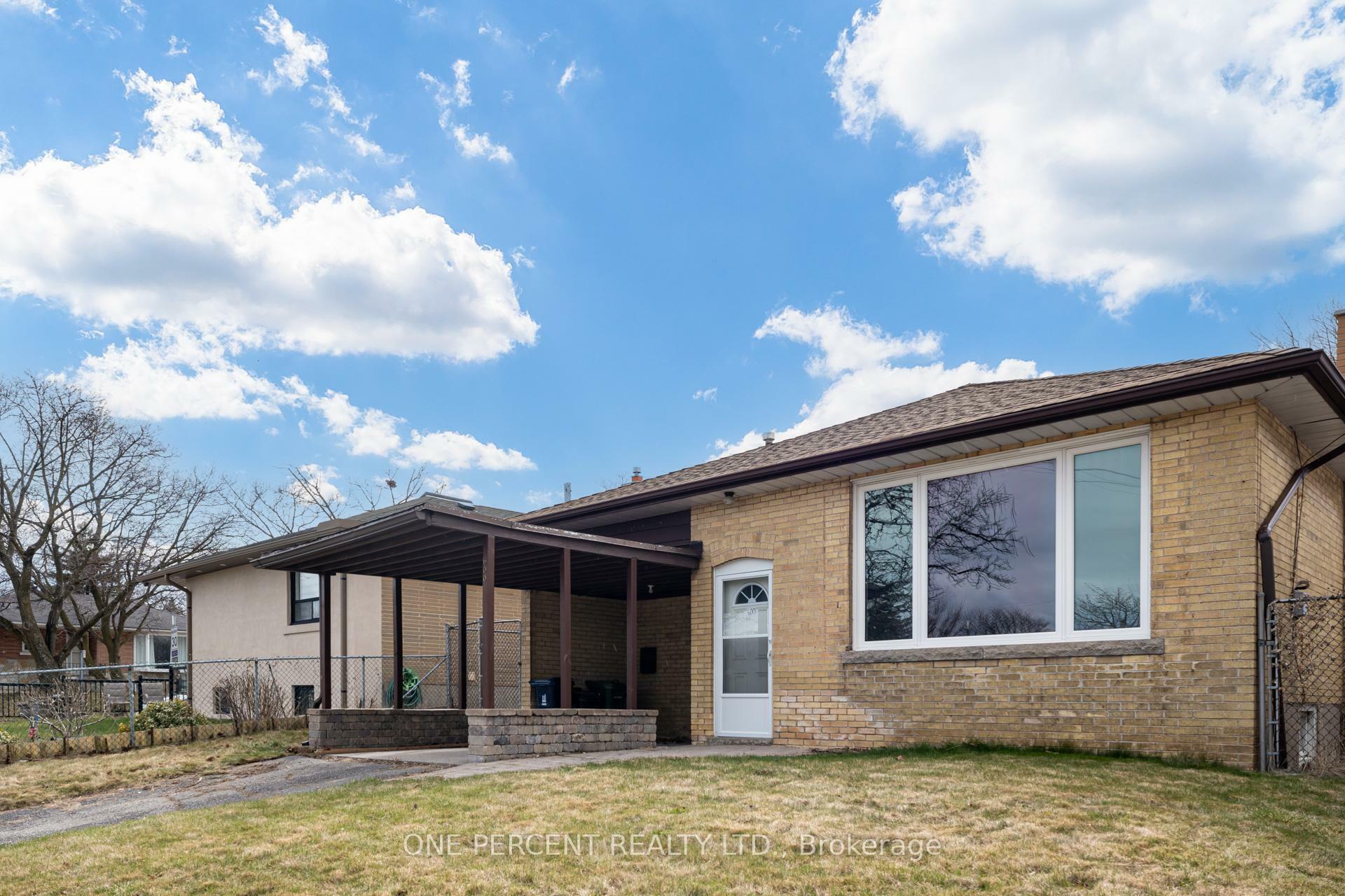 Property Photo: 600 McCowan Road ON M1J 1K1