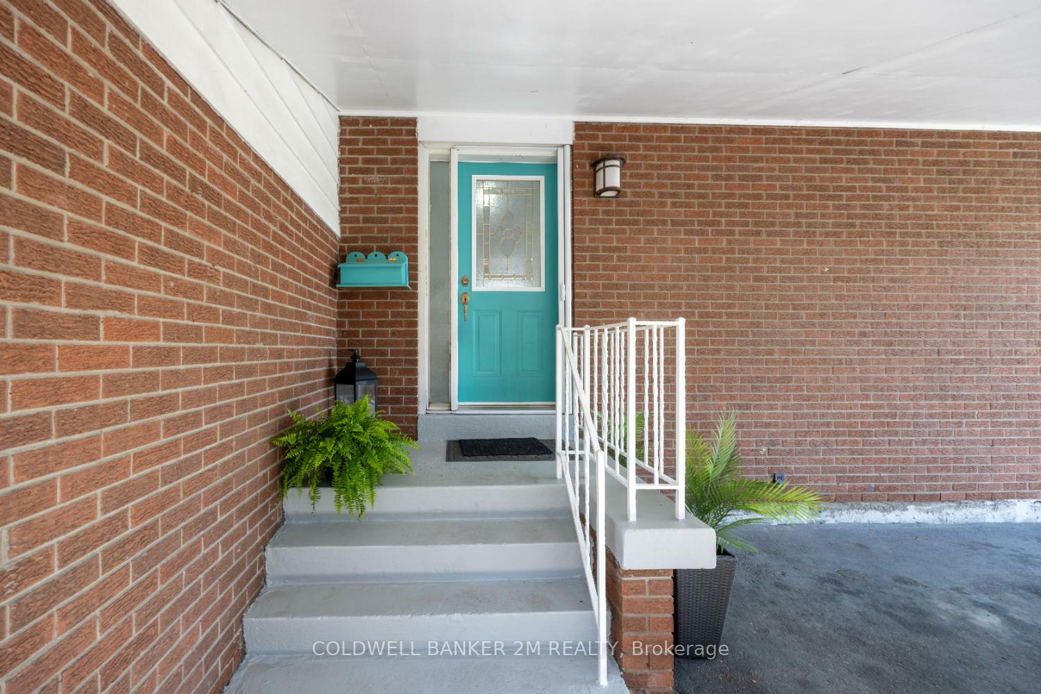 Property Photo: 246 Harmony Road N ON L1G 6L5