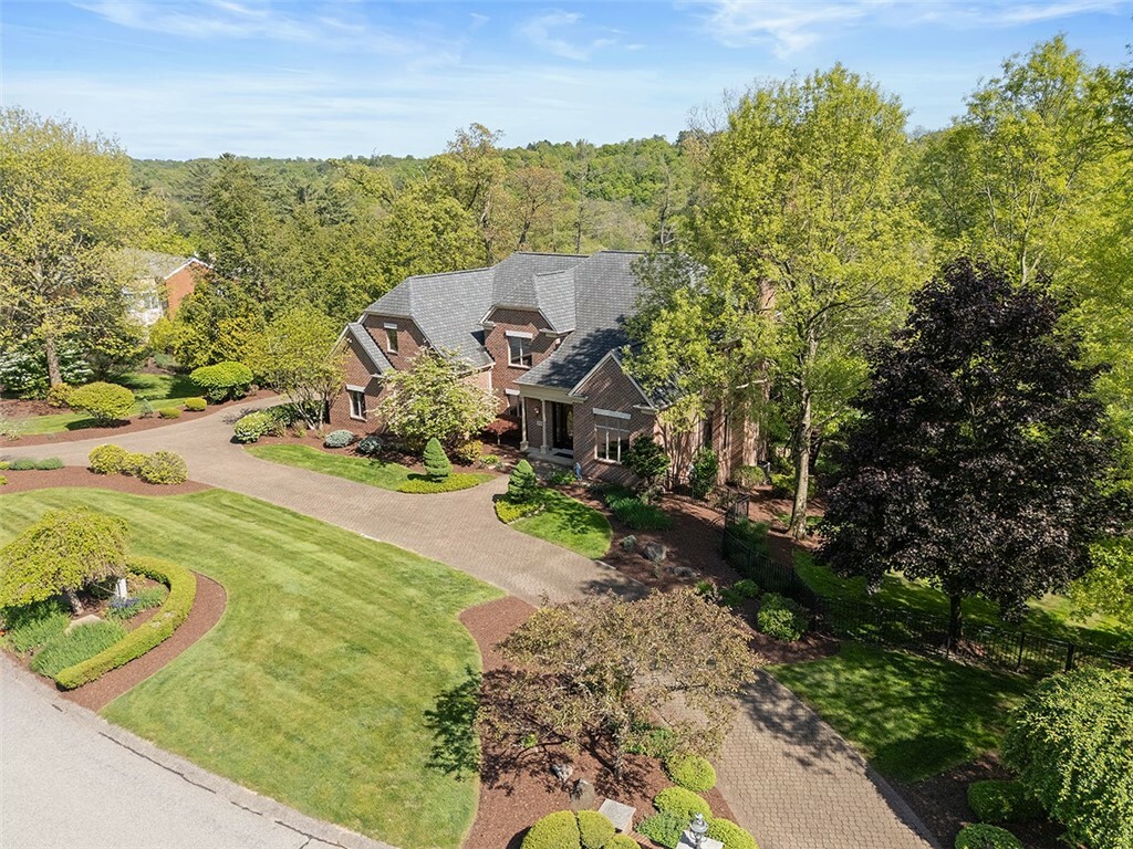 Property Photo: 3702 Millstone Ct PA 15668