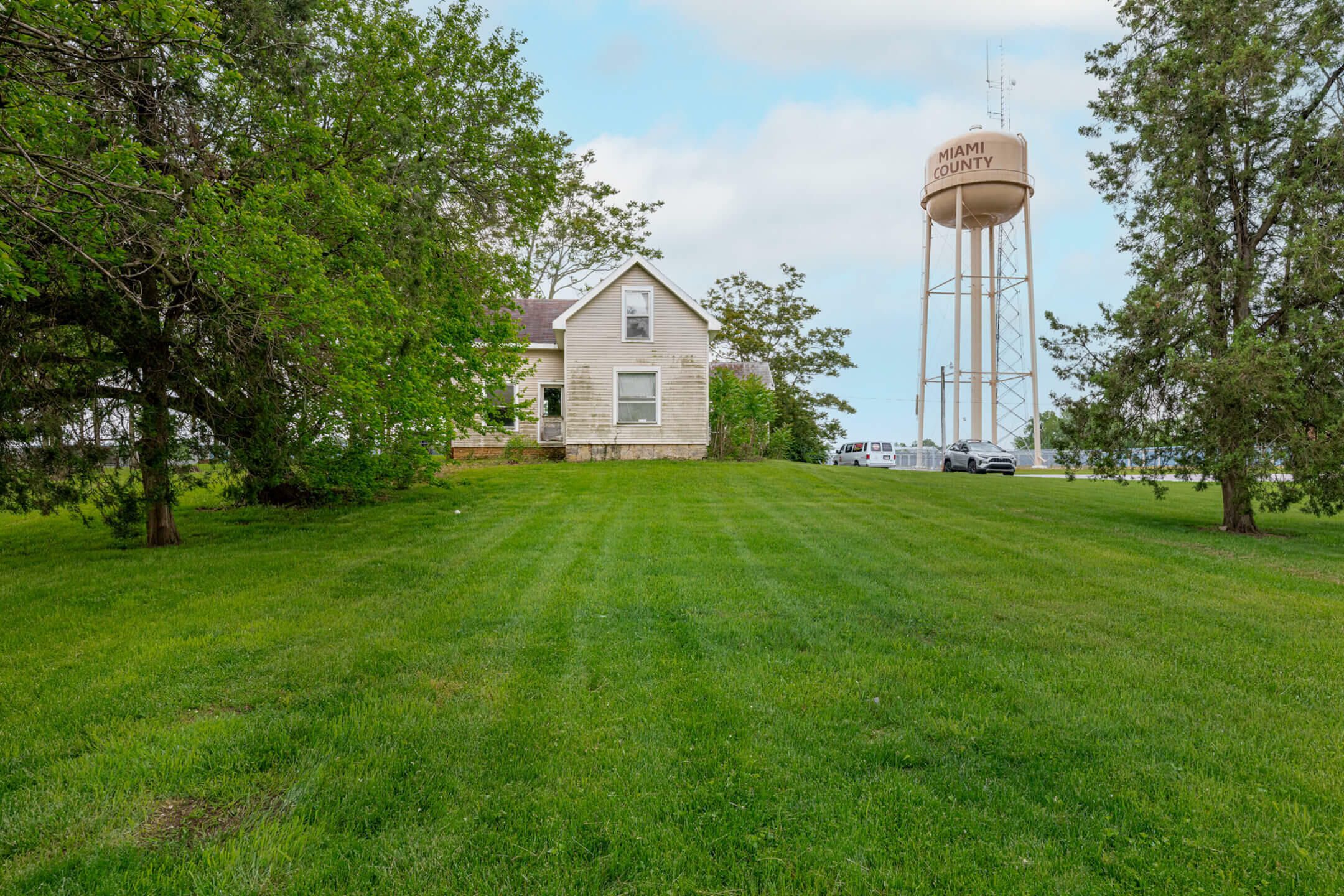 Property Photo: 6900 U.s. Hwy 40 OH 45371