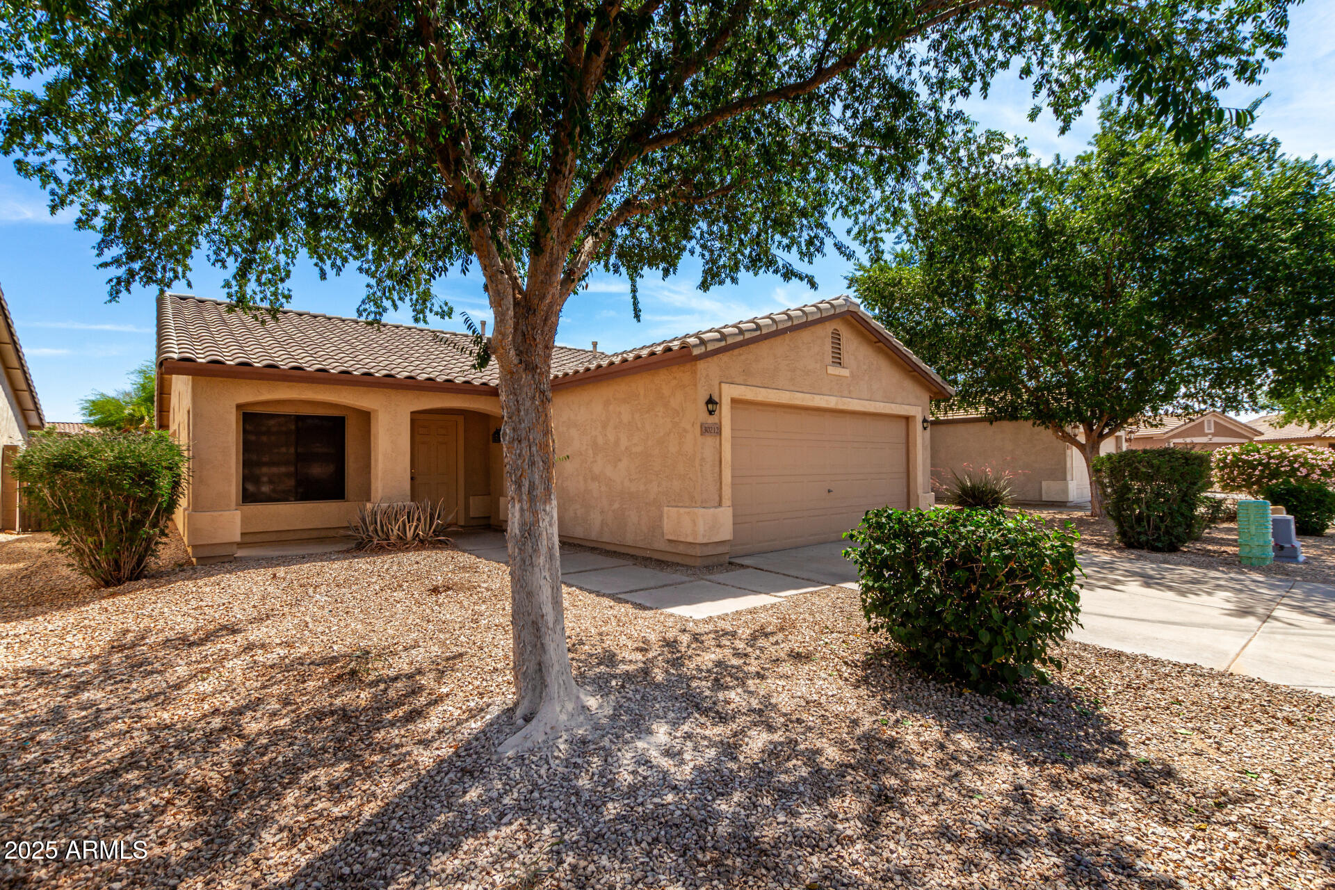 Property Photo: 30212 N Sunray Drive AZ 85143