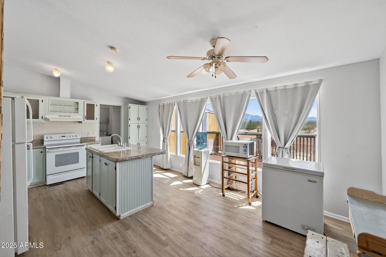 Property Photo: 19532 S Lone Ranger Road AZ 86438