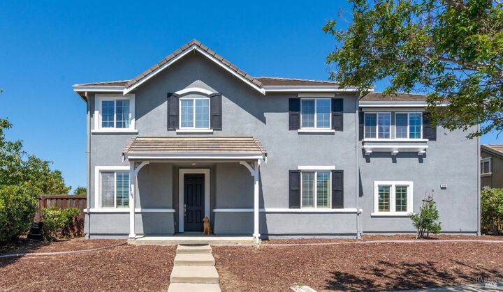 Property Photo: 236 Cogburn Way CA 95687