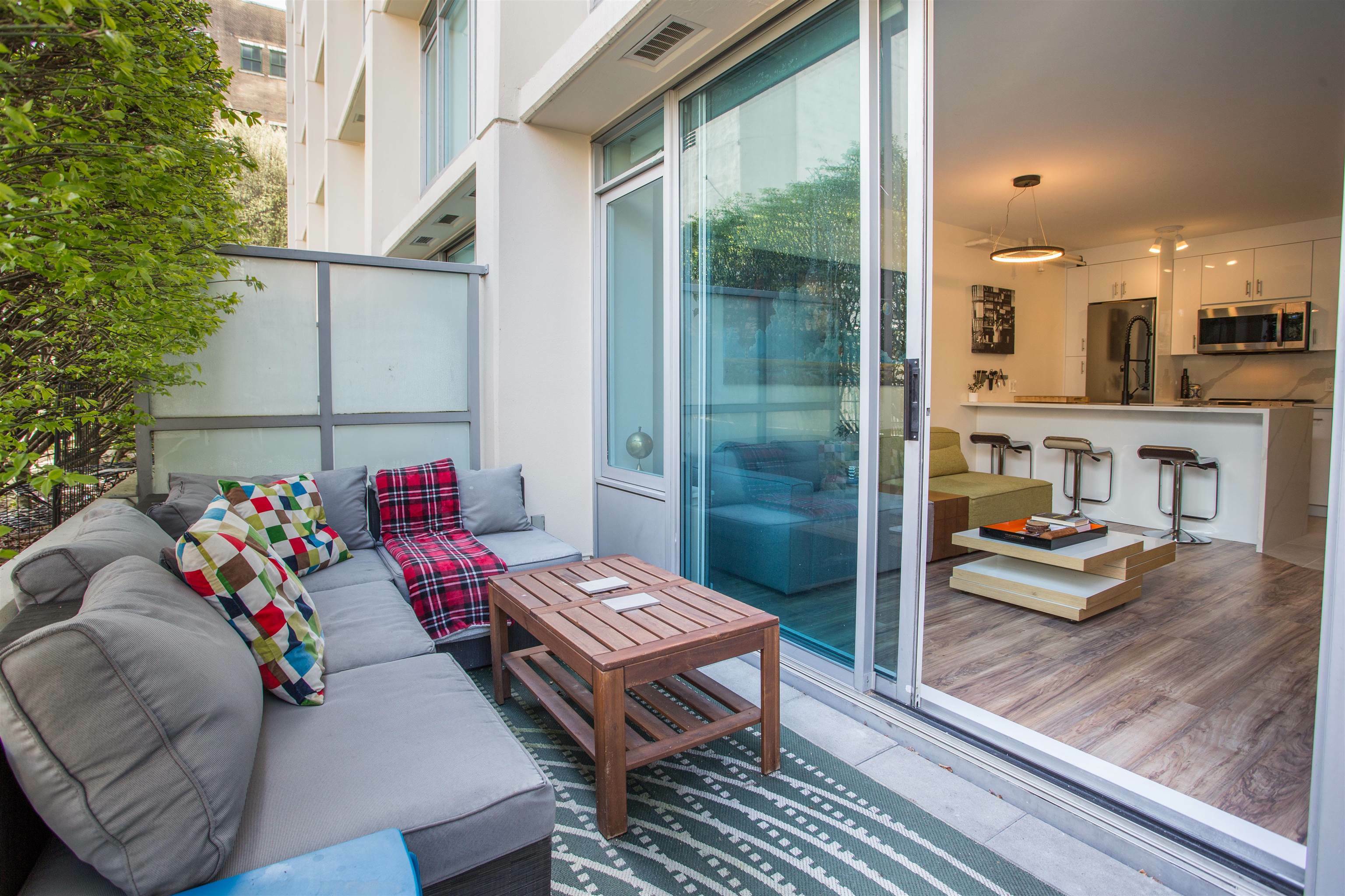 Property Photo:  610 Granville Street 419  BC V6C 3T3 