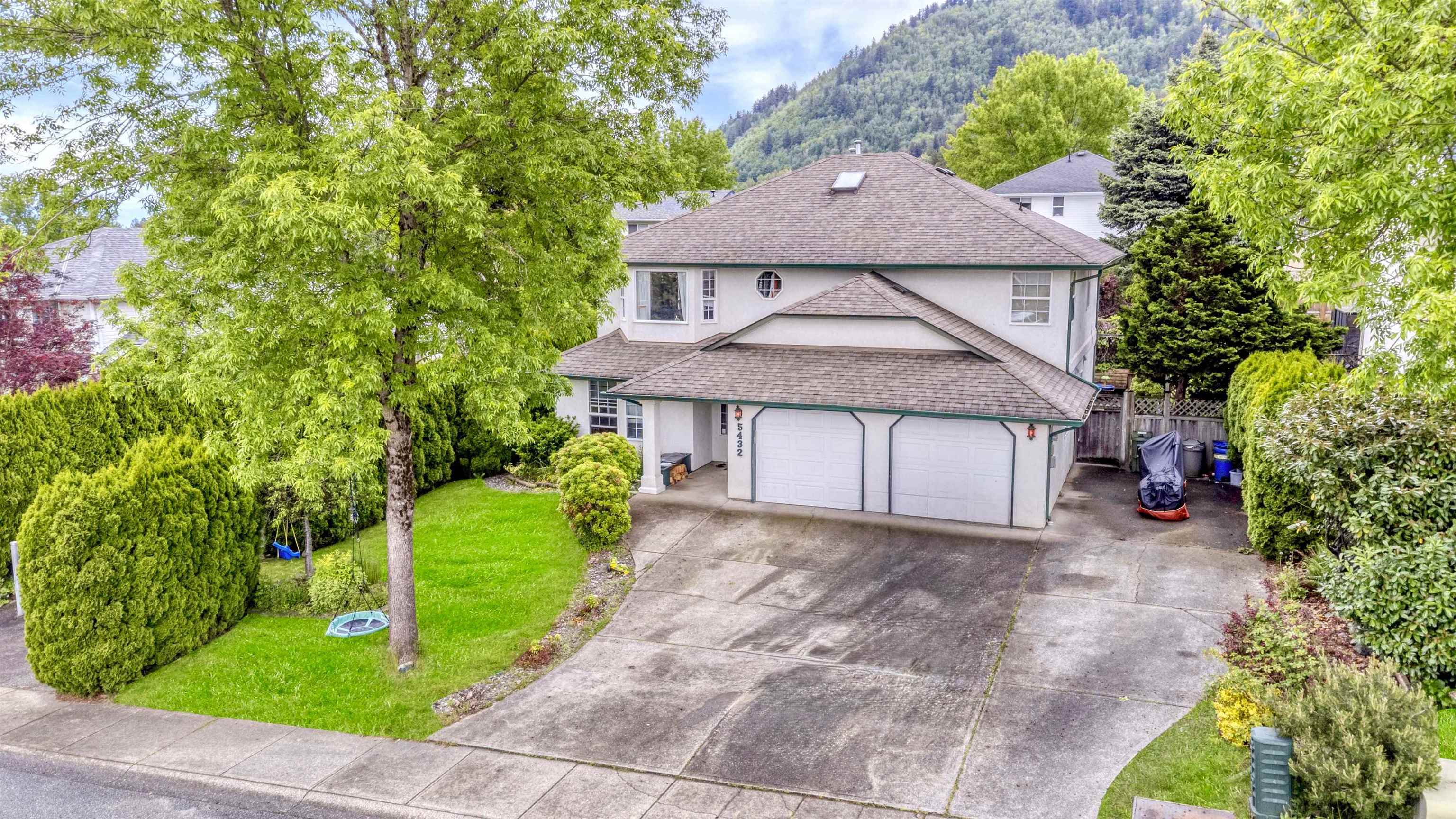 Property Photo: 5432 Highroad Crescent BC V2R 3Y1