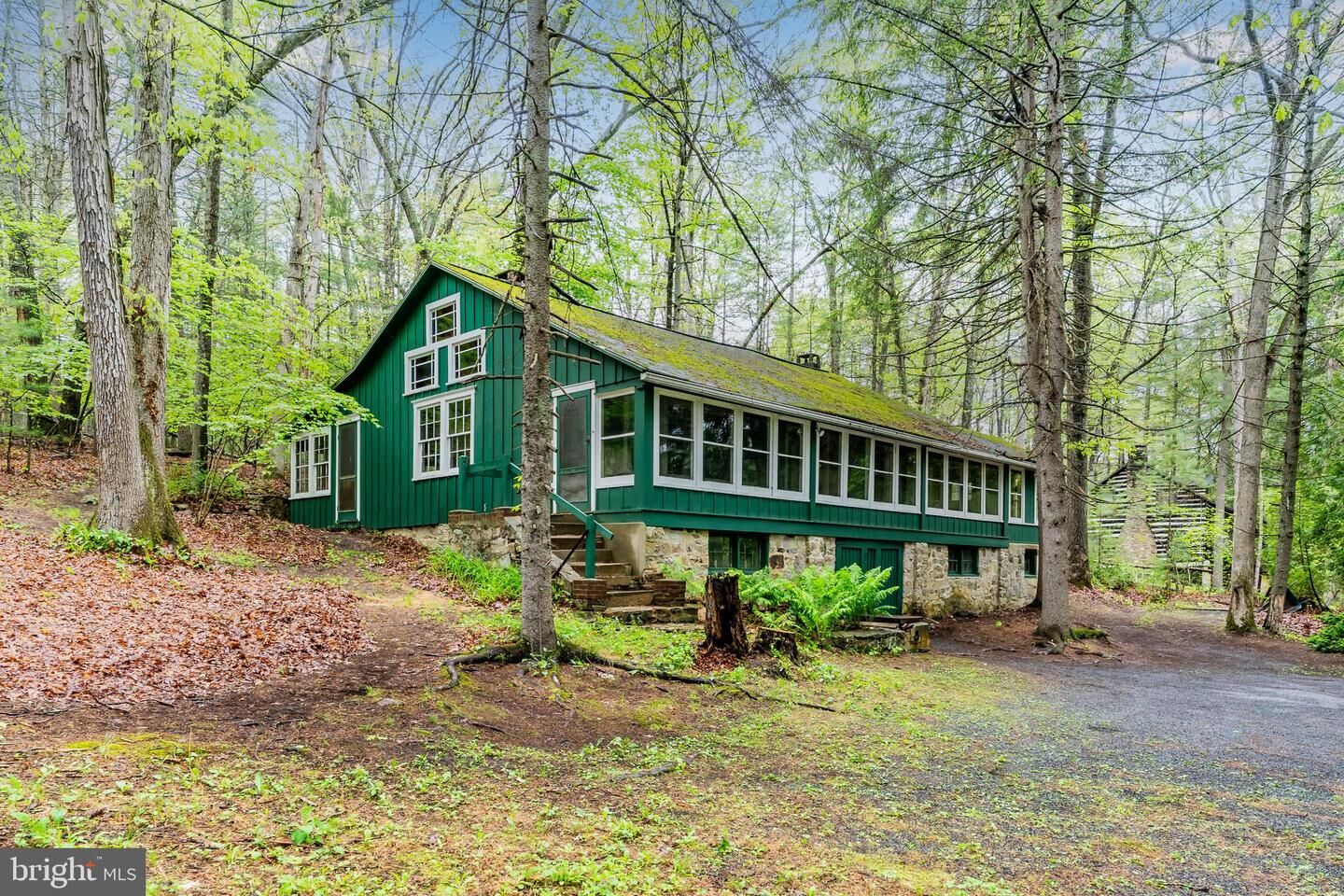 Property Photo:  9828 Golf Course Road  PA 17201 