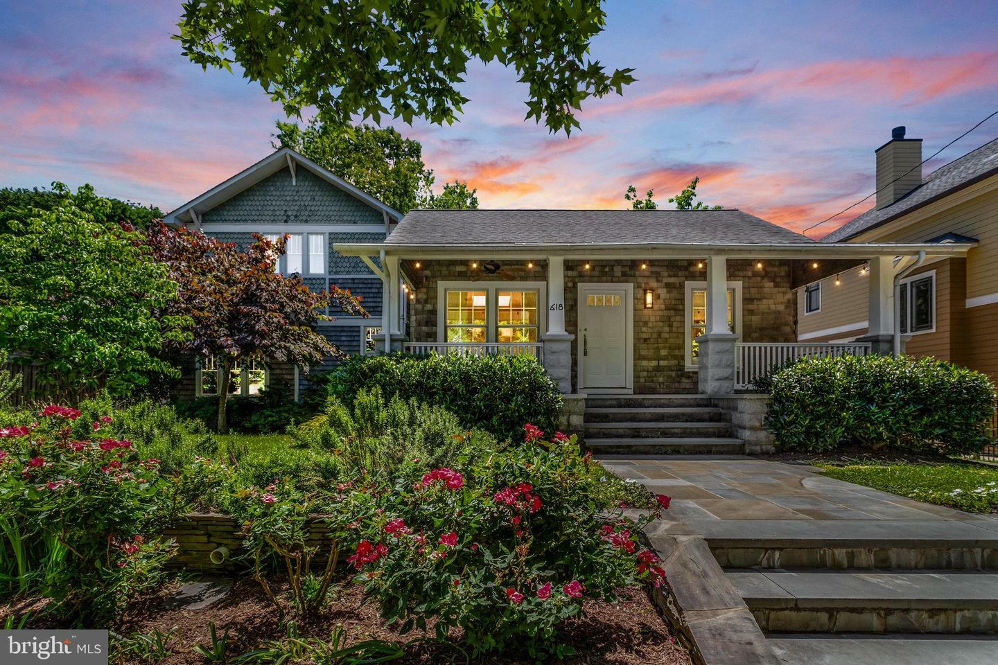Property Photo: 618 20th Street S VA 22202