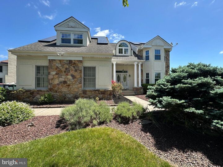 Property Photo: 55 W Windrose Drive PA 18954