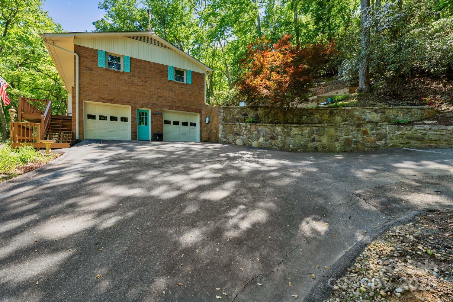 Property Photo: 230 Turtle Lane NC 28791