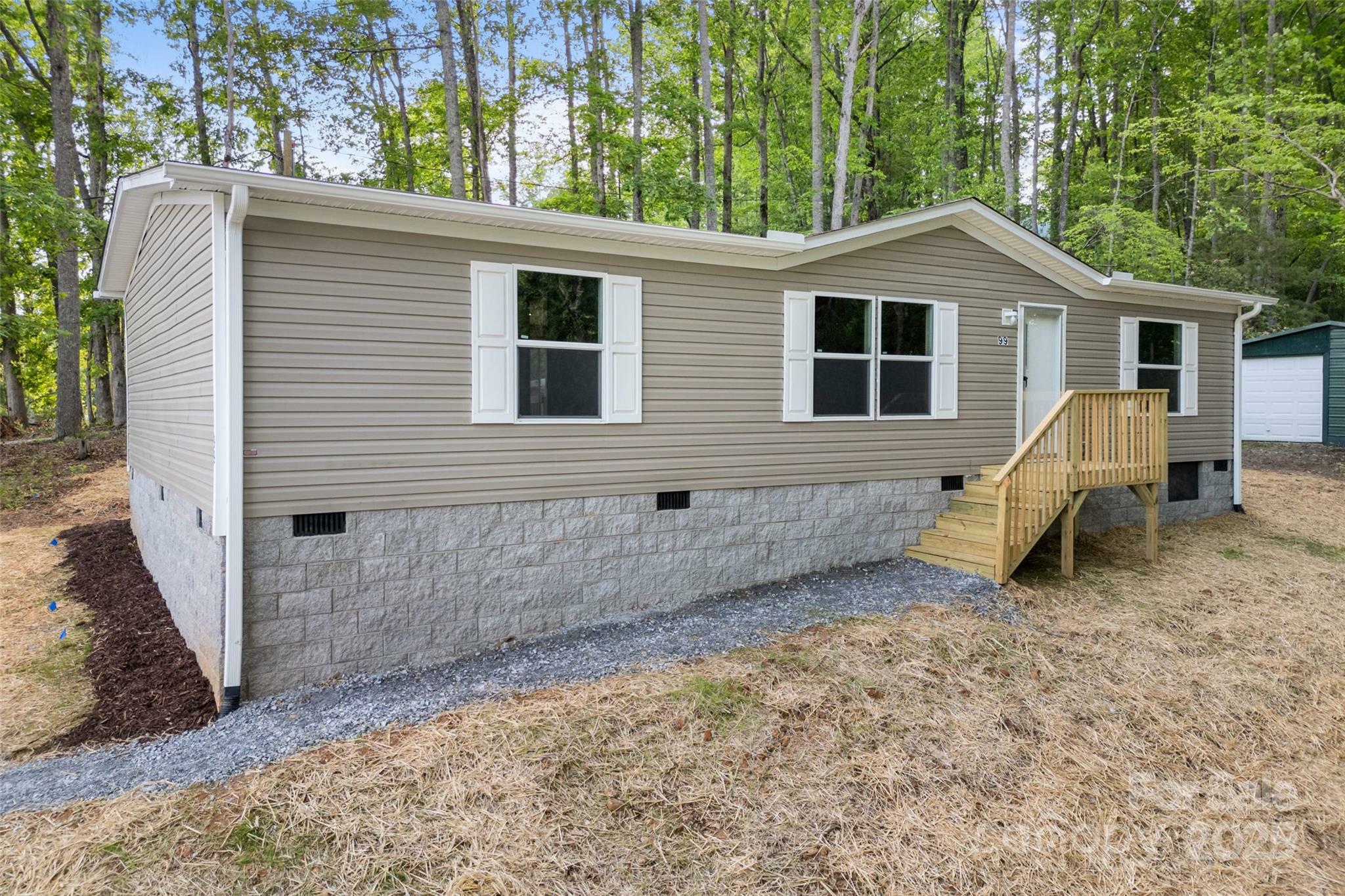 Property Photo: 99 Sandy Hill Lane NC 28792
