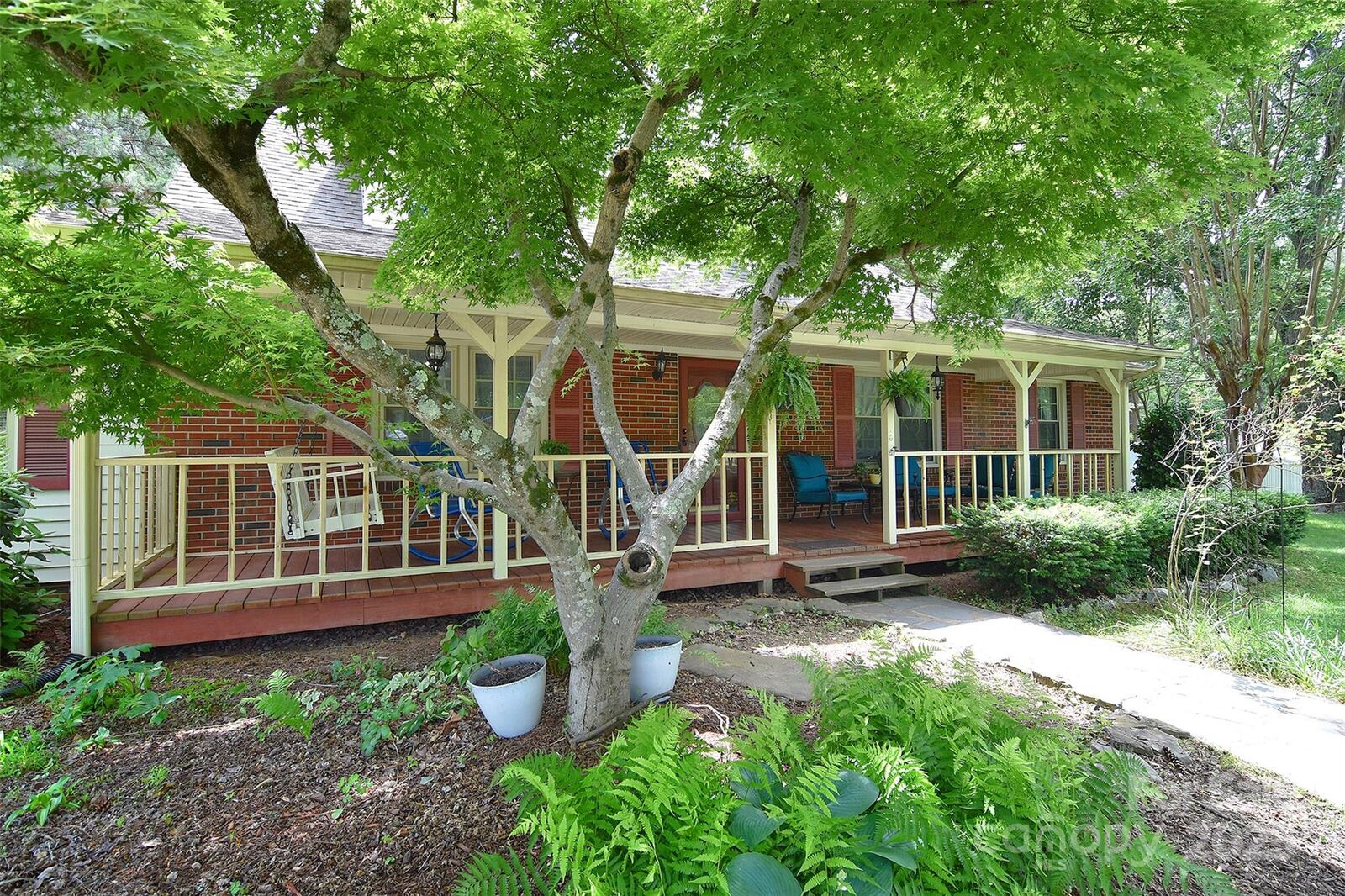Property Photo:  109 Larch Road  NC 28147 
