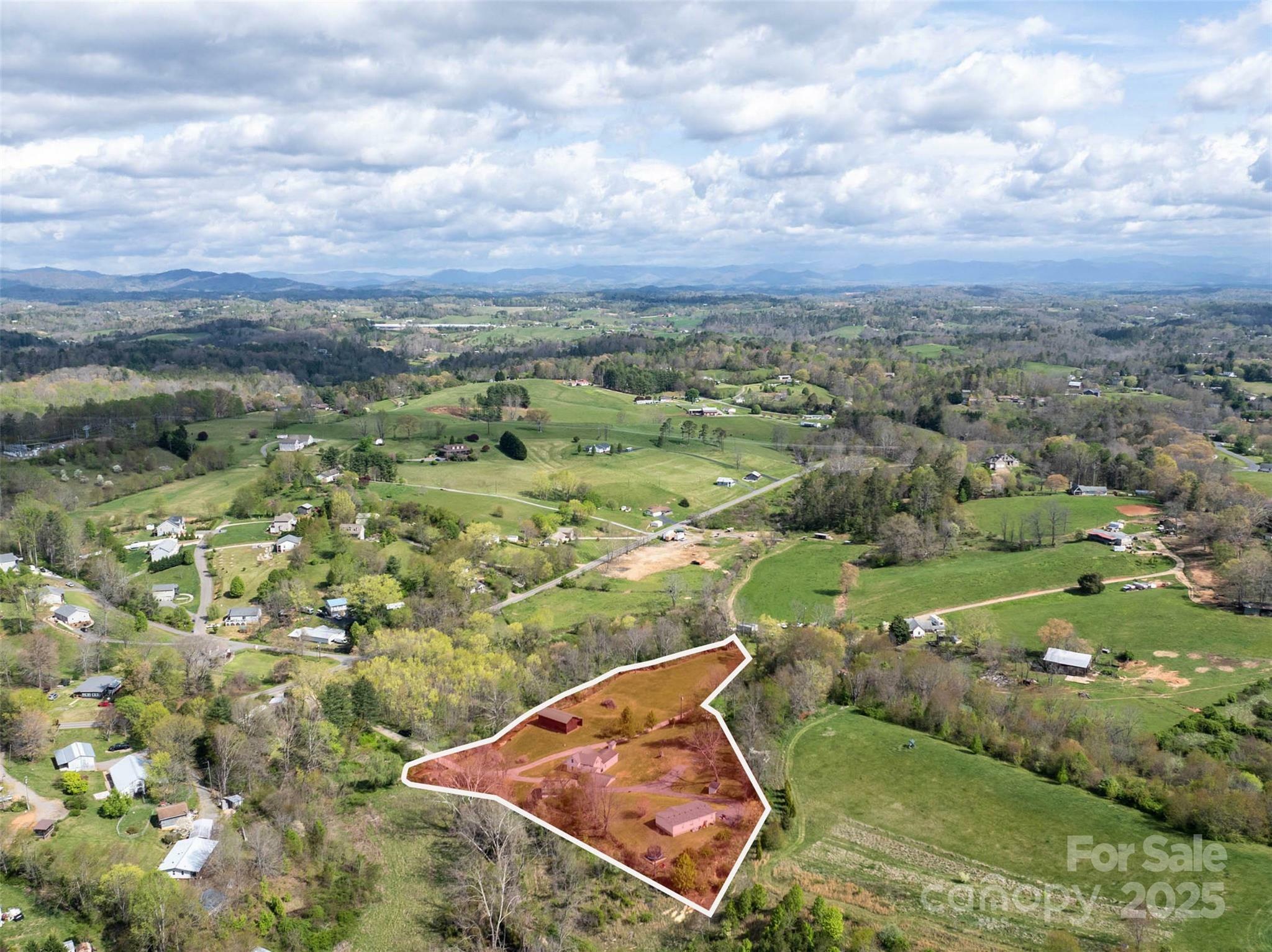 Property Photo:  20 &Amp 28 Toby Drive  NC 28806 