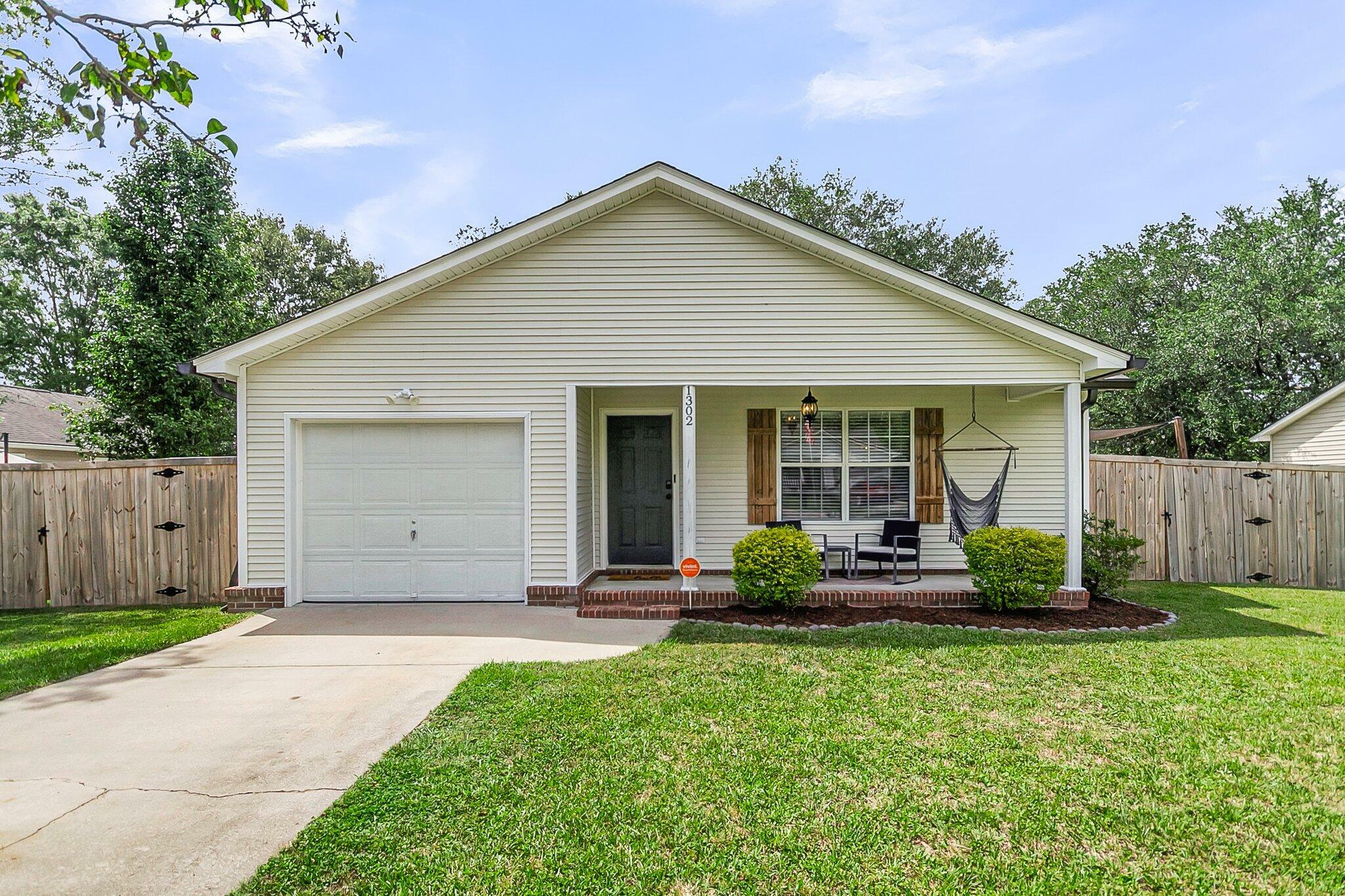 Property Photo:  1302 Aubry Drive  SC 29461 