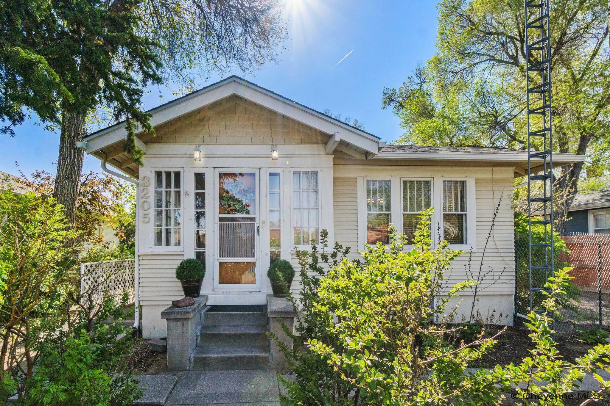 Property Photo: 3205 Snyder Ave WY 82001