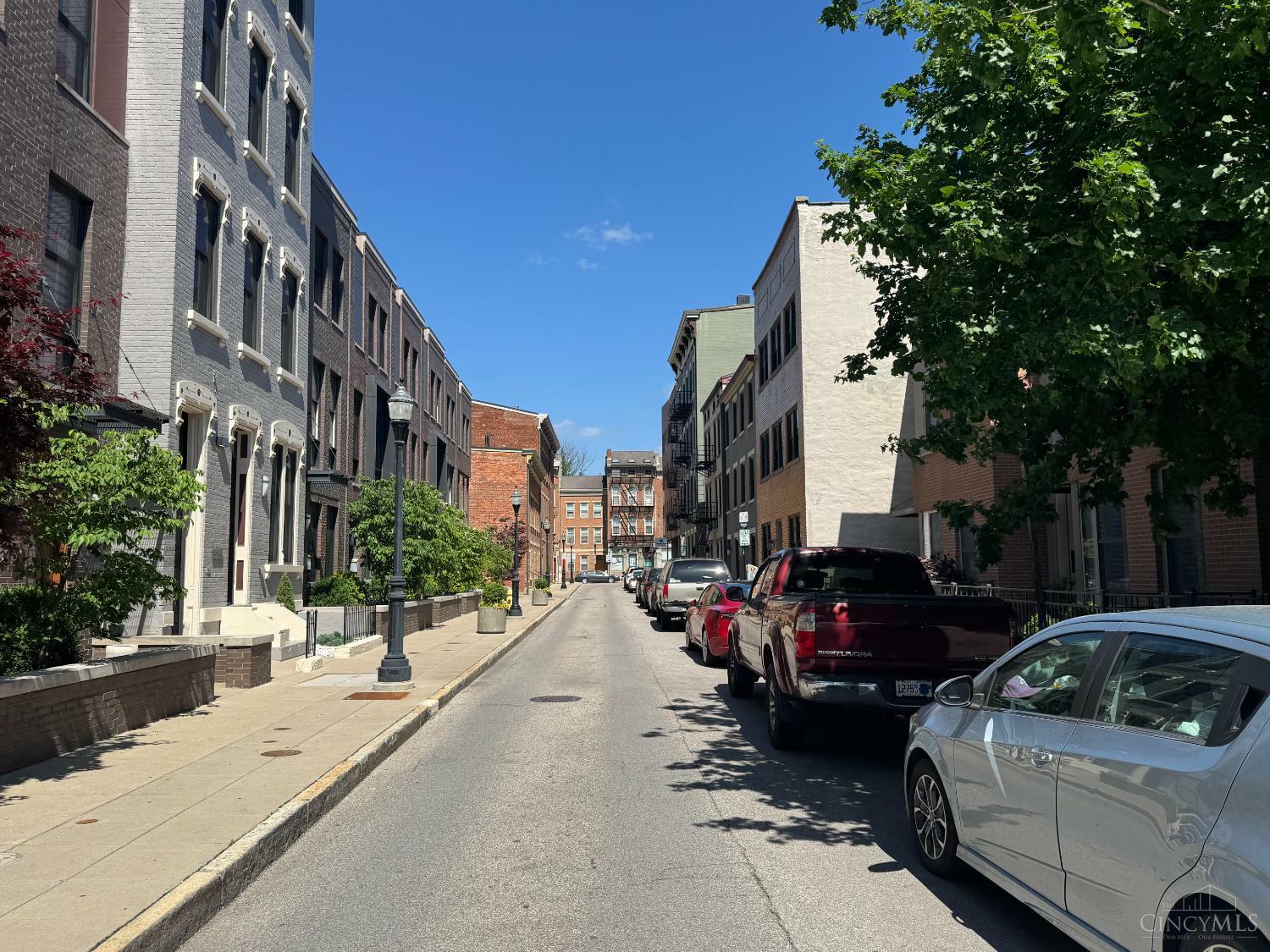 Property Photo: 21 Mercer Street OH 45202