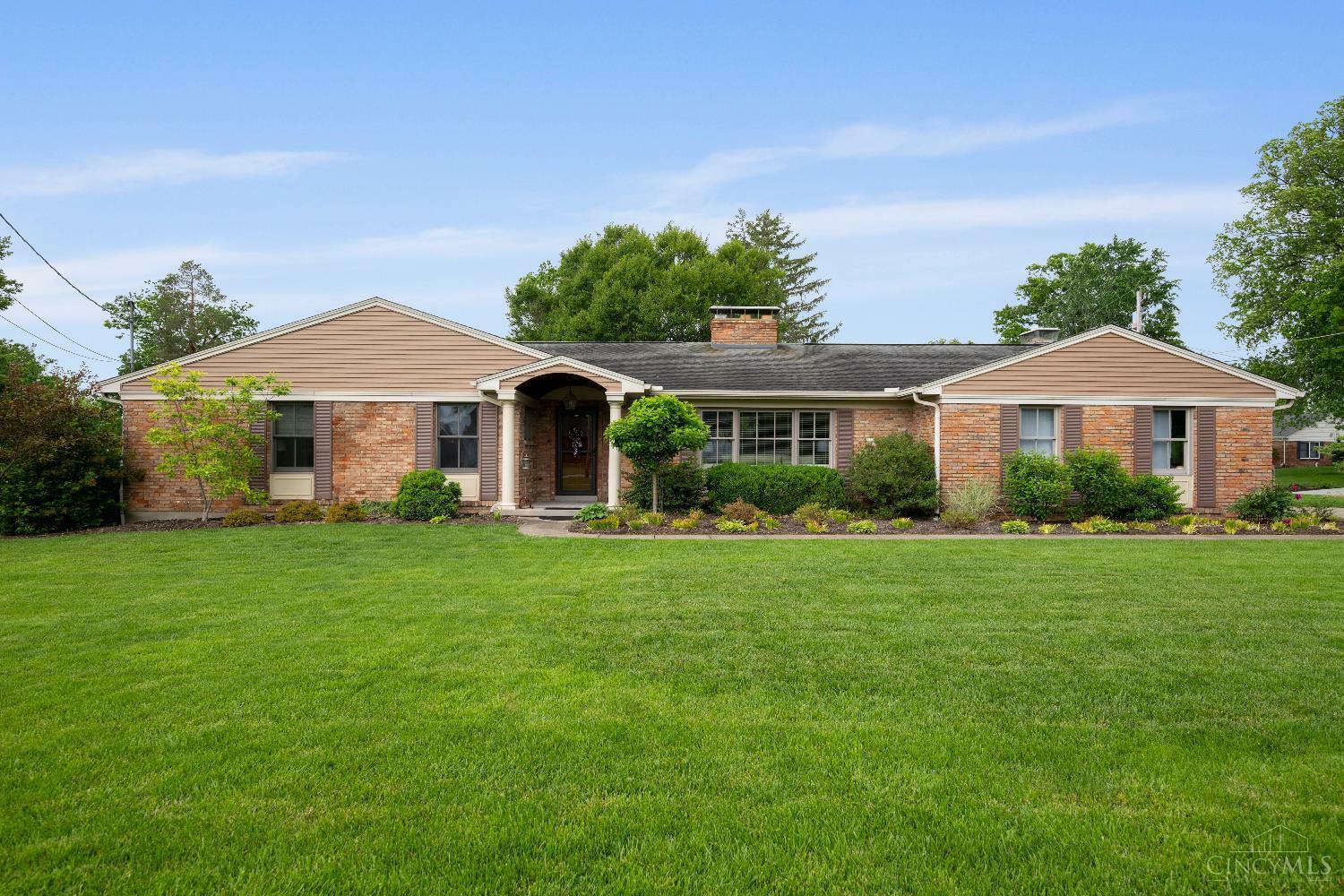 Property Photo: 5547 Mapleridge Drive OH 45227