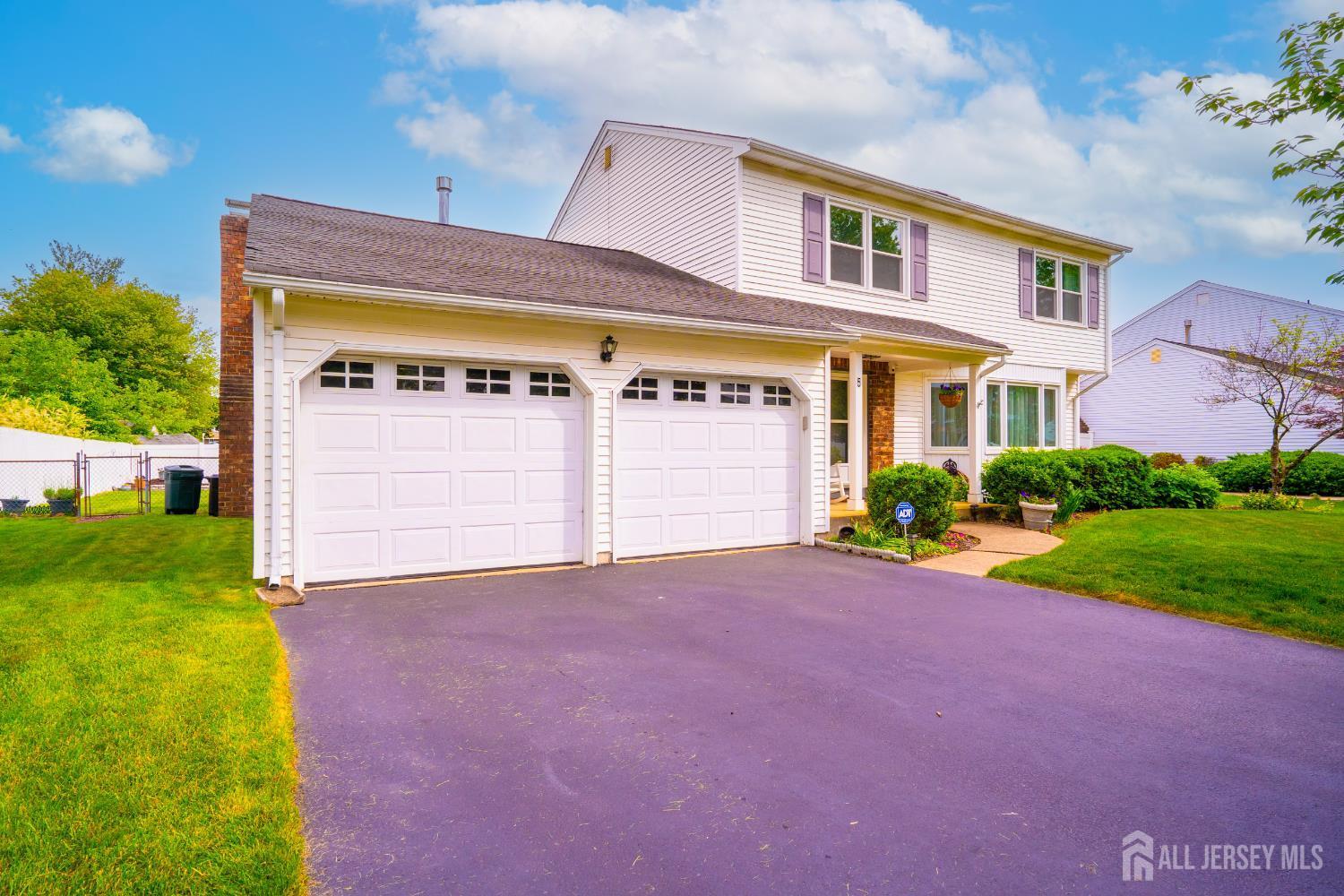 Property Photo: 5 Wetherhill Way NJ 08810