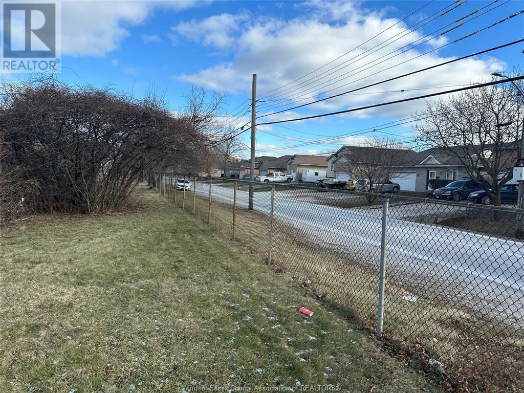Property Photo:  V/L Grand Marais Road East  ON N8W 1W2 