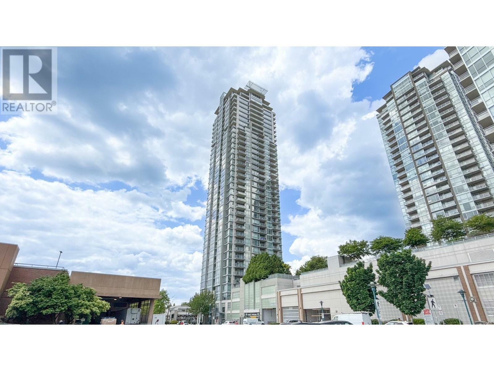 Property Photo: 2955 Atlantic Avenue 2605 BC V3B 0H9