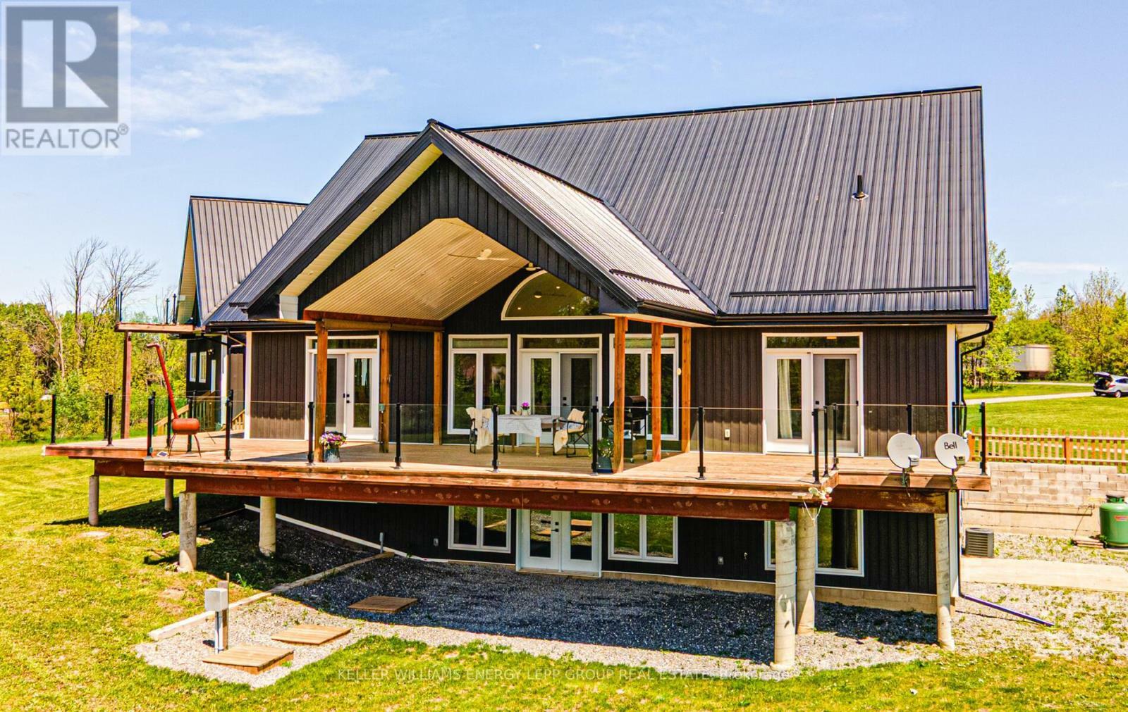 Property Photo: 44 Ball Point Road ON K0M 2C0