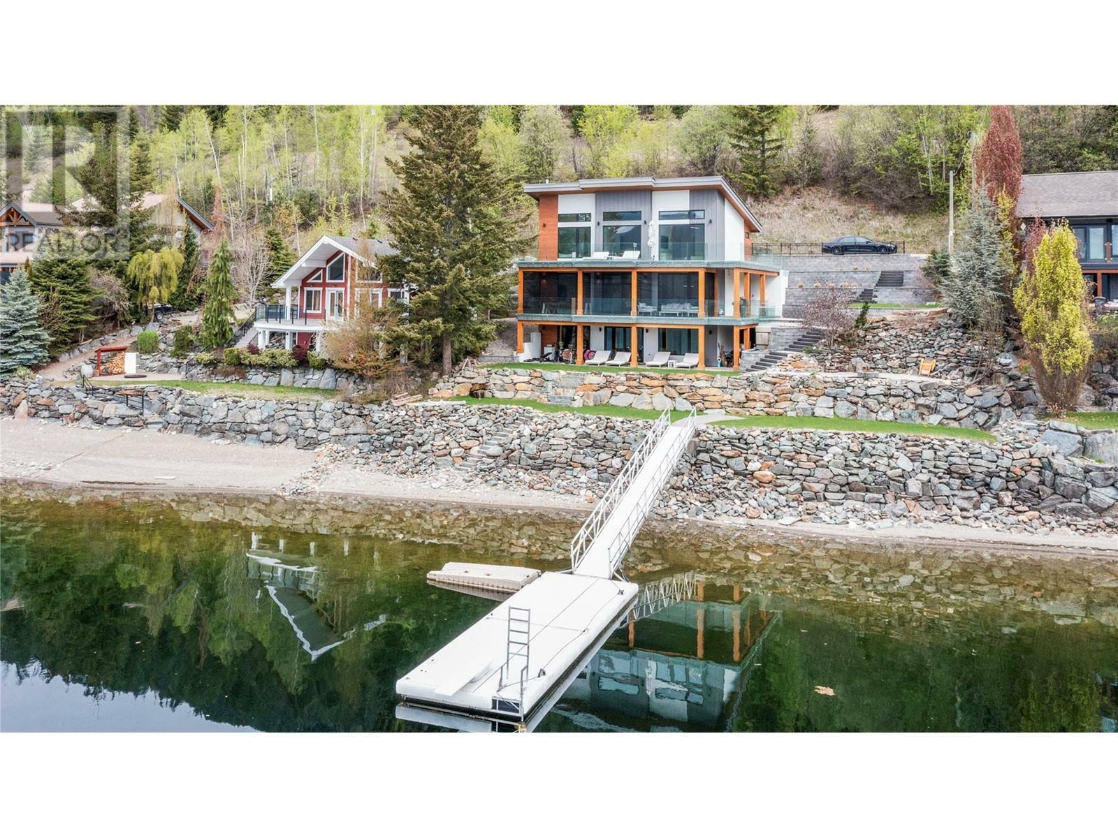 8200 Squilax Anglemont Road 6  Anglemont BC V0E 1M8 photo