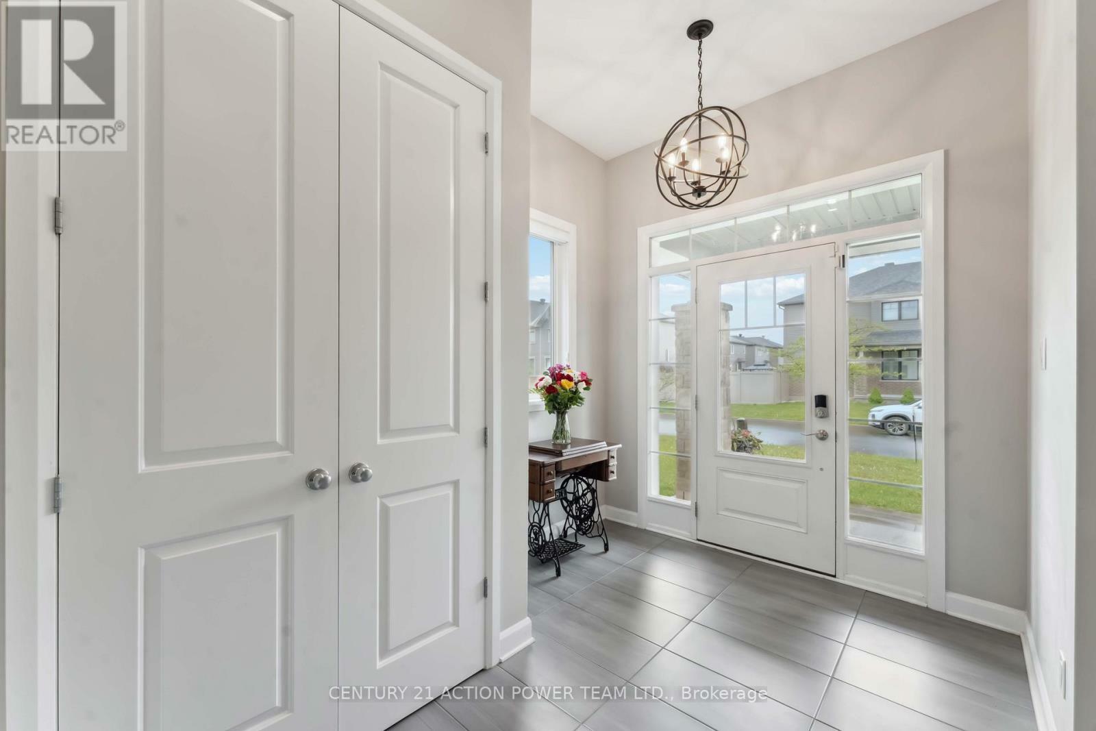 Property Photo: 266 Esturgeon Street ON K4A 1G7