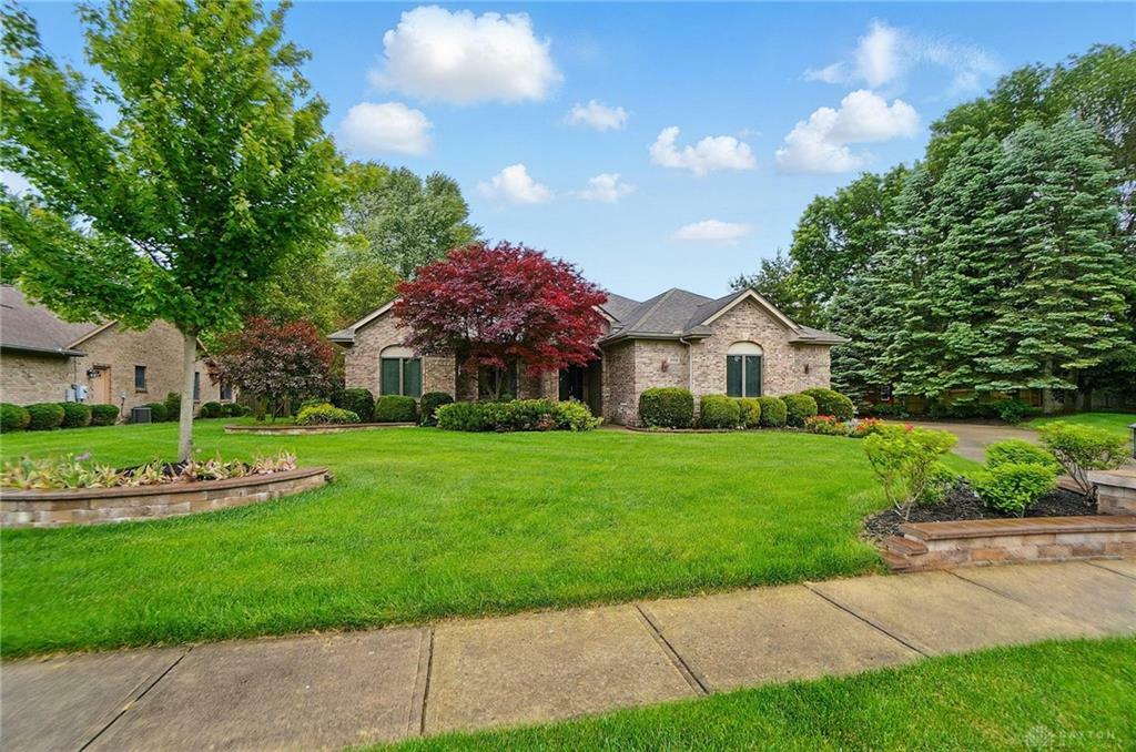Property Photo: 220 Fivepines Court OH 45315