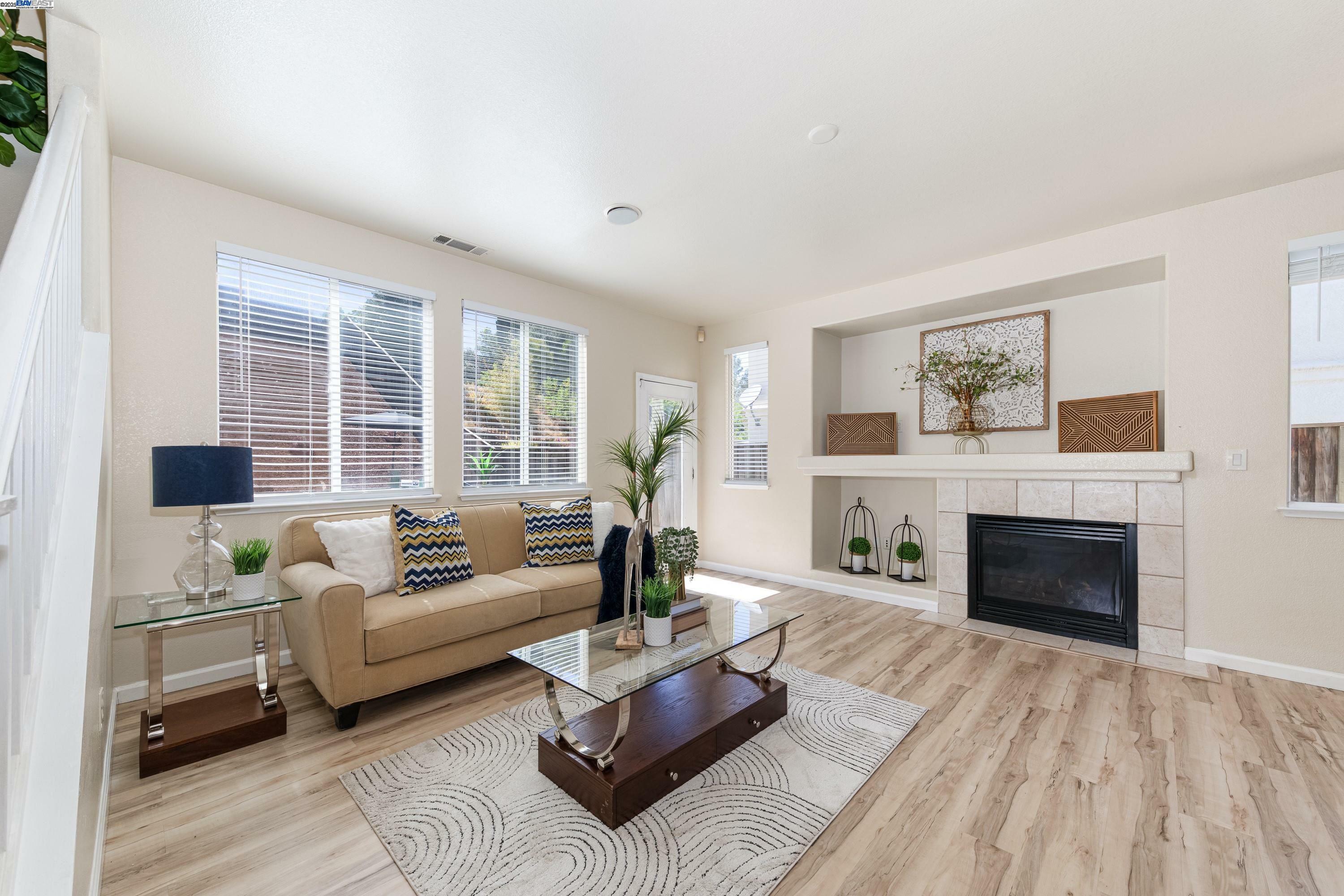 Property Photo: 193 Ridgeview Terrace CA 94547