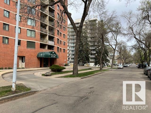 Property Photo: 9916 113 Street NW 905 AB T5K 2N3