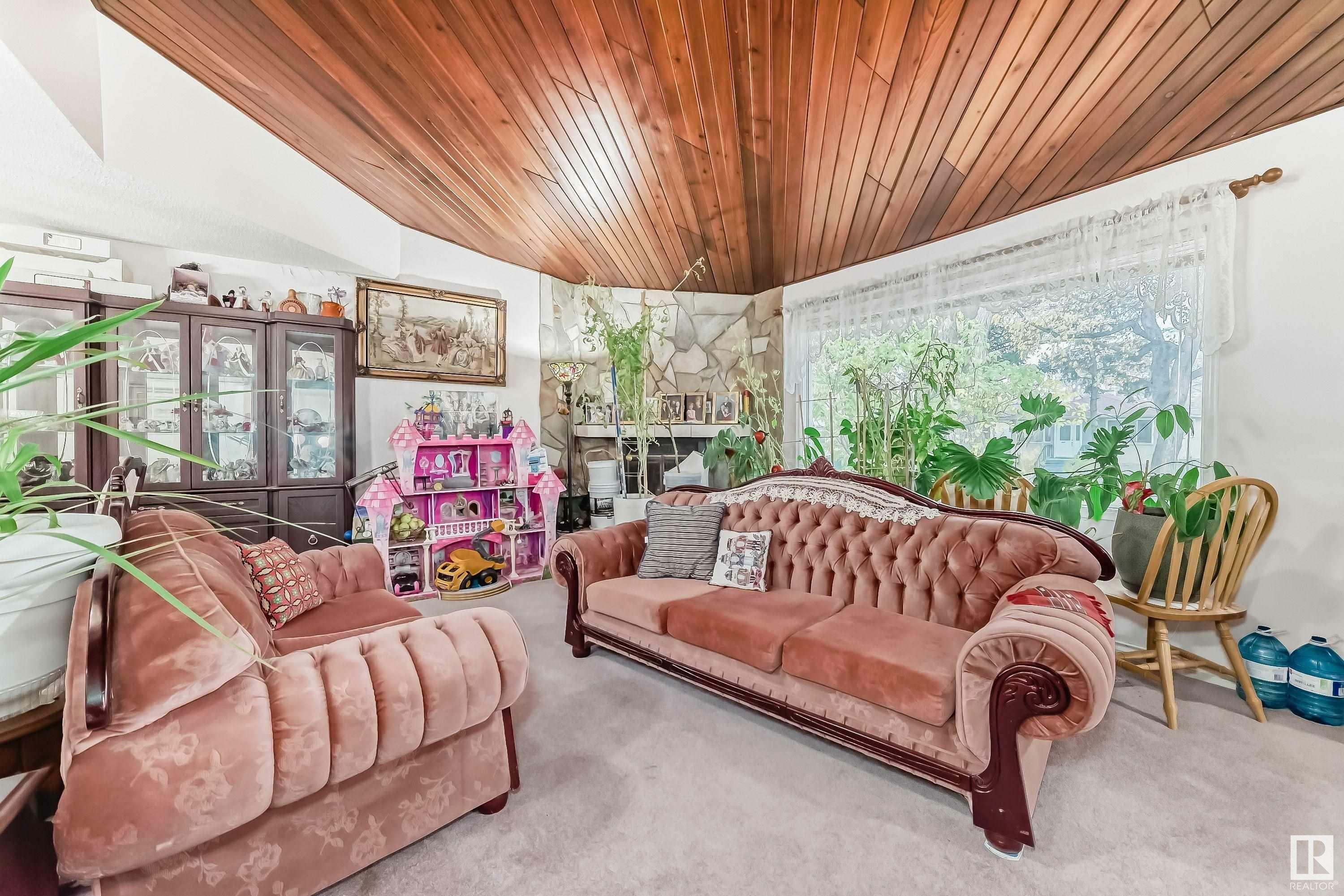 Property Photo: 12223 93 Street NW AB T5G 1G2