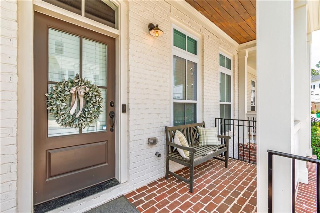 Property Photo:  1964 Attell Way  GA 30033 