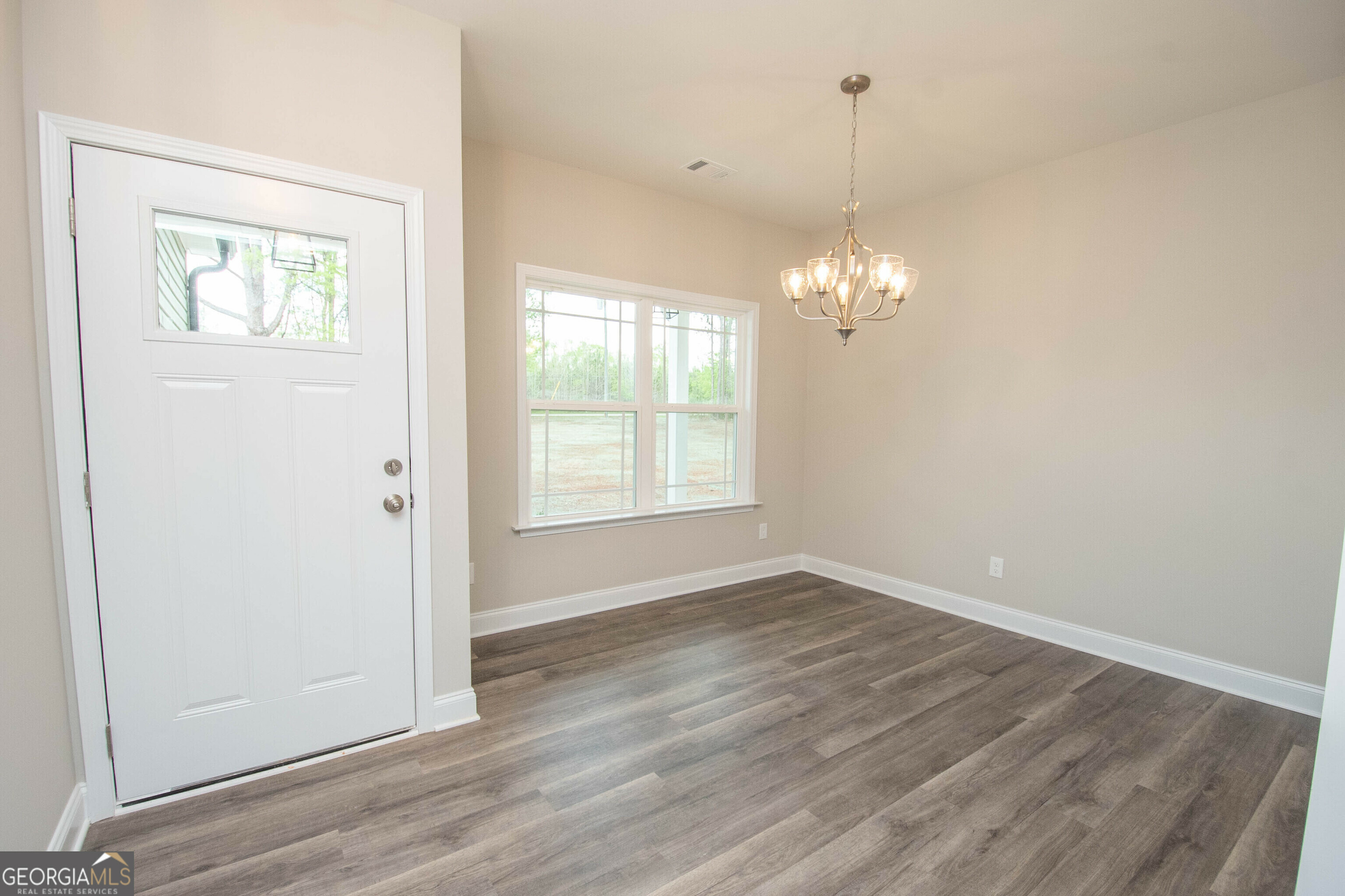Property Photo: 628 Grove Street GA 30204