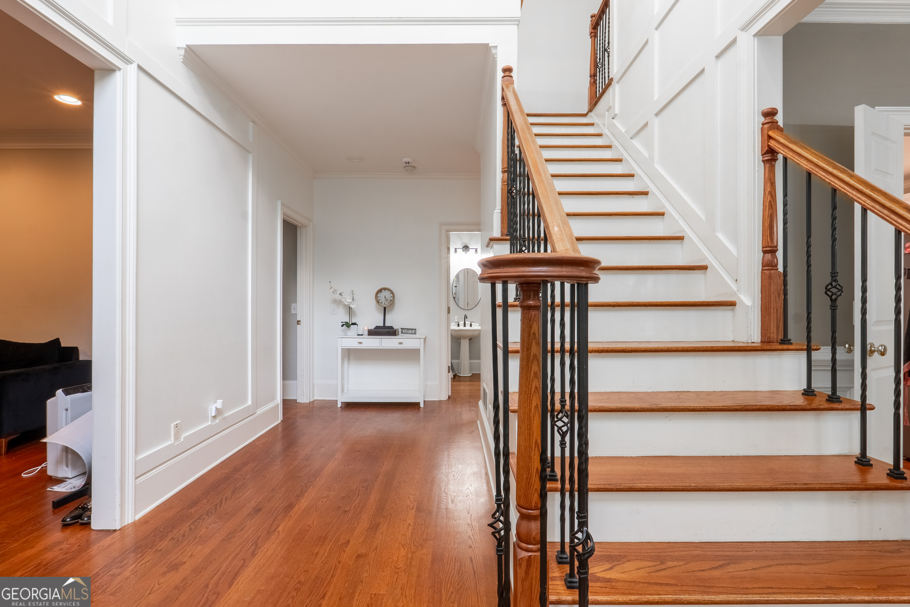 Property Photo: 1000 Admiral Crossing GA 30005