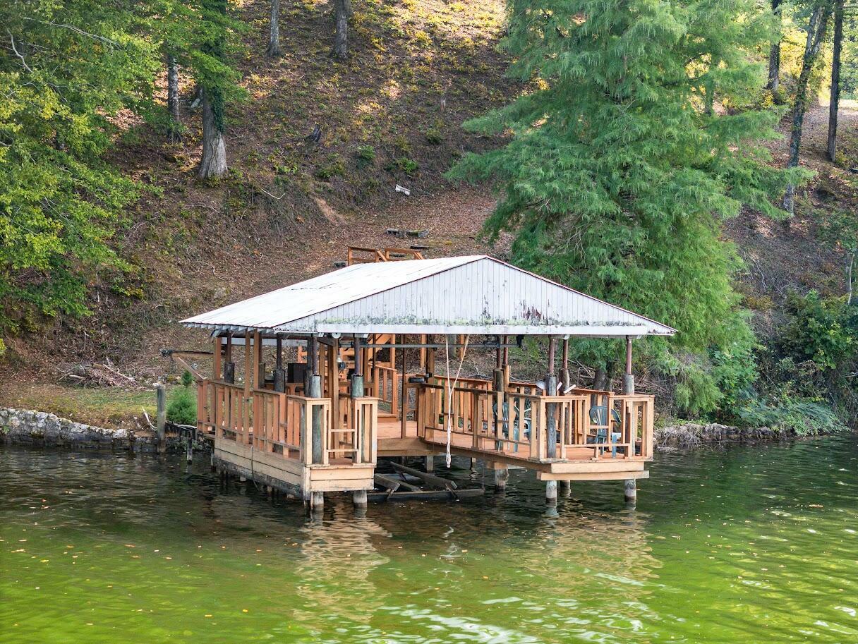 Property Photo: 542 Sunset Hills Lane TN 37381