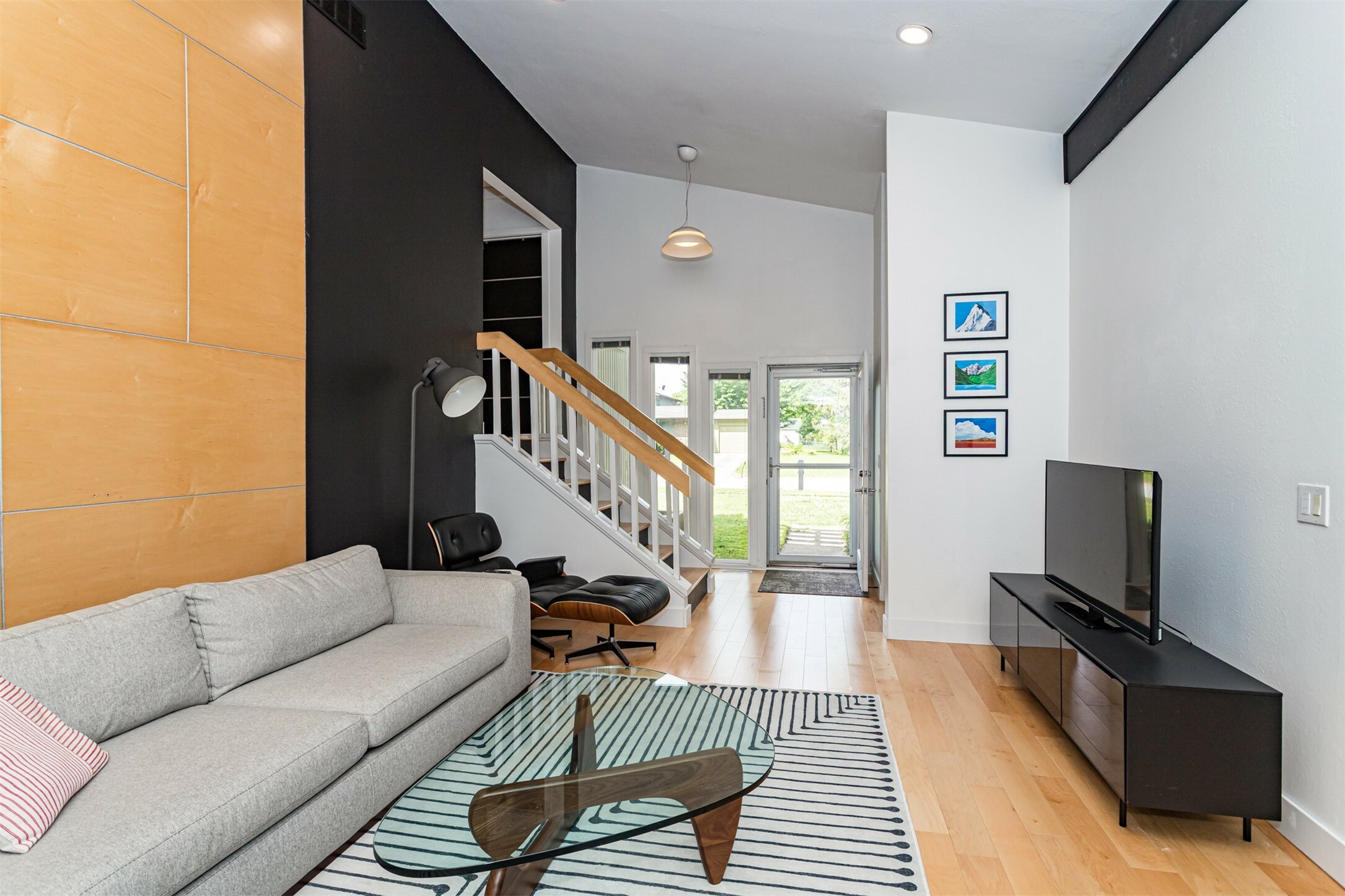 Property Photo: 2924 Diamond Street IA 50010