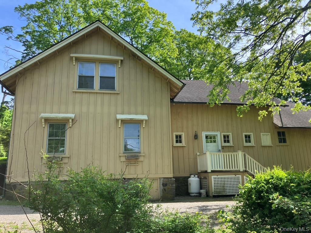 Property Photo:  501-511 Lane Gate Road  NY 10516 