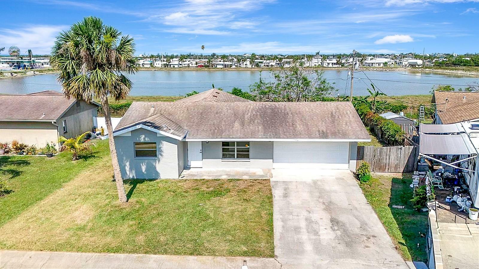 Property Photo: 2420 16th Street W FL 34221